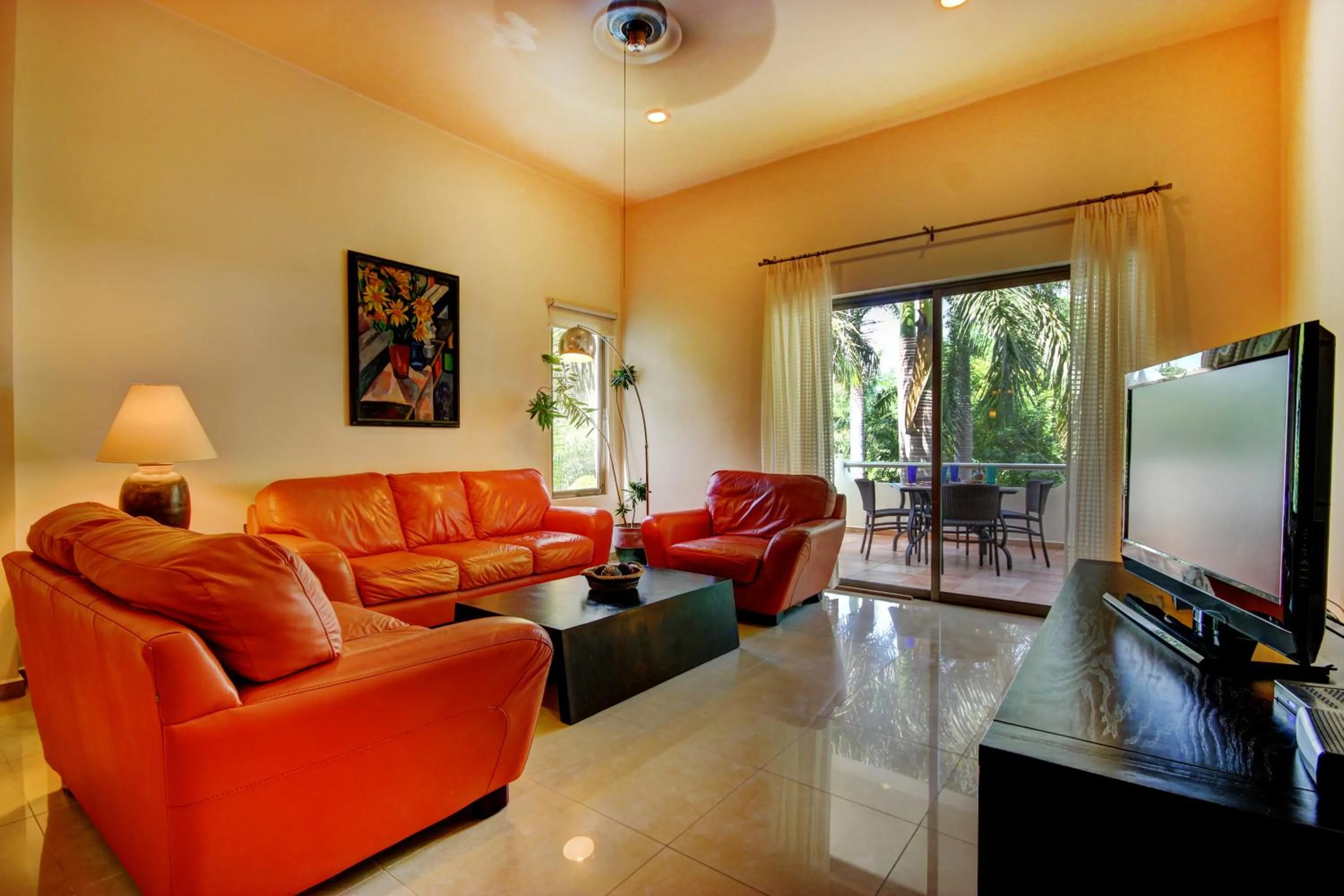 TV and multimedia in Riviera Maya Suites