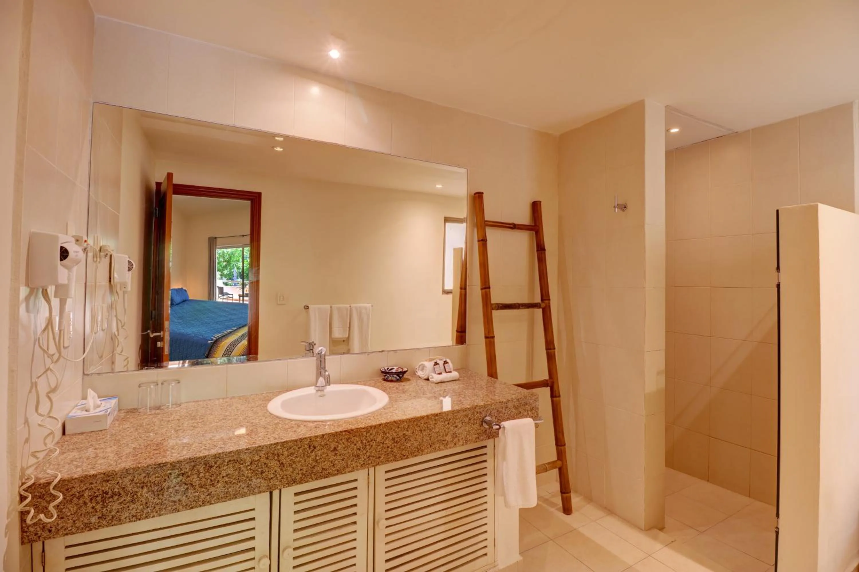 Shower in Riviera Maya Suites