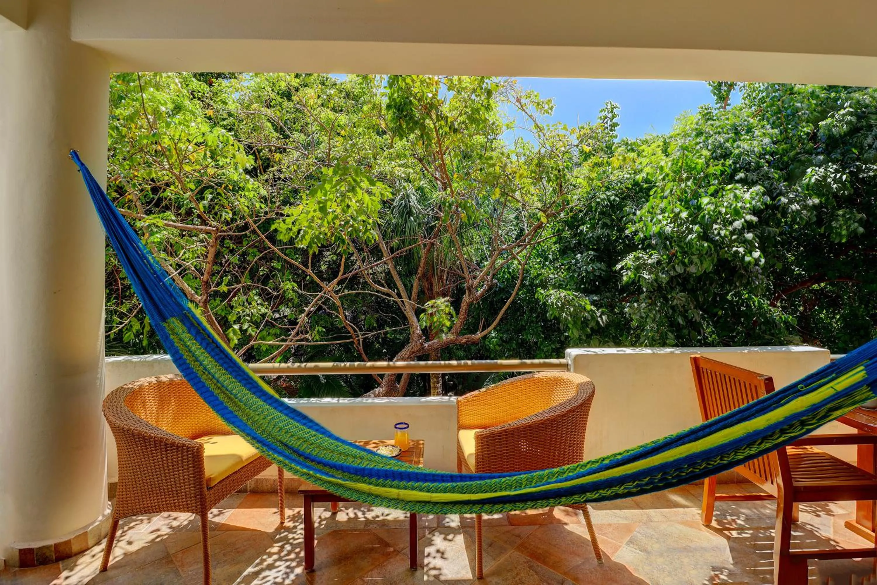 Spring in Riviera Maya Suites