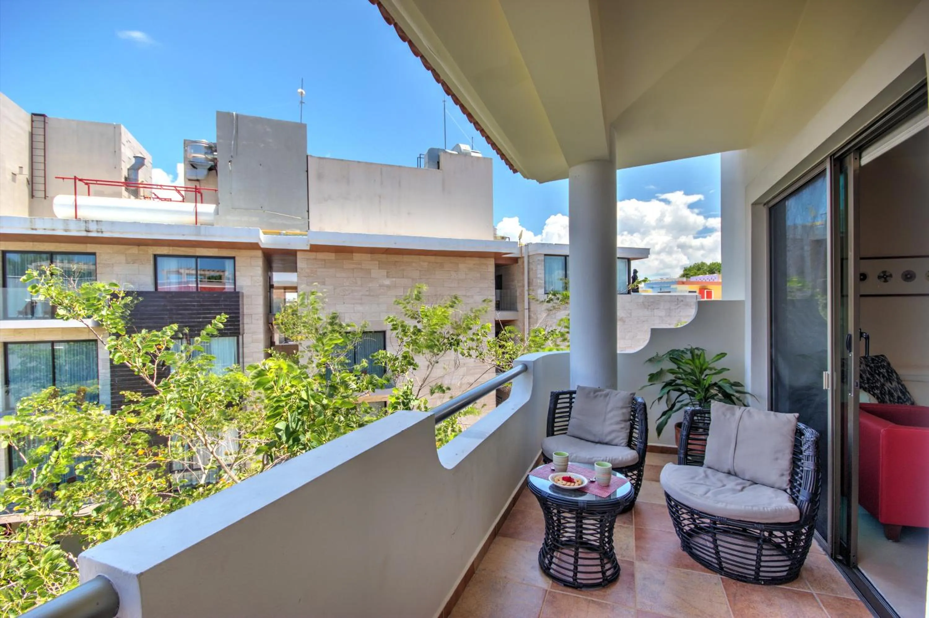 Property building in Riviera Maya Suites