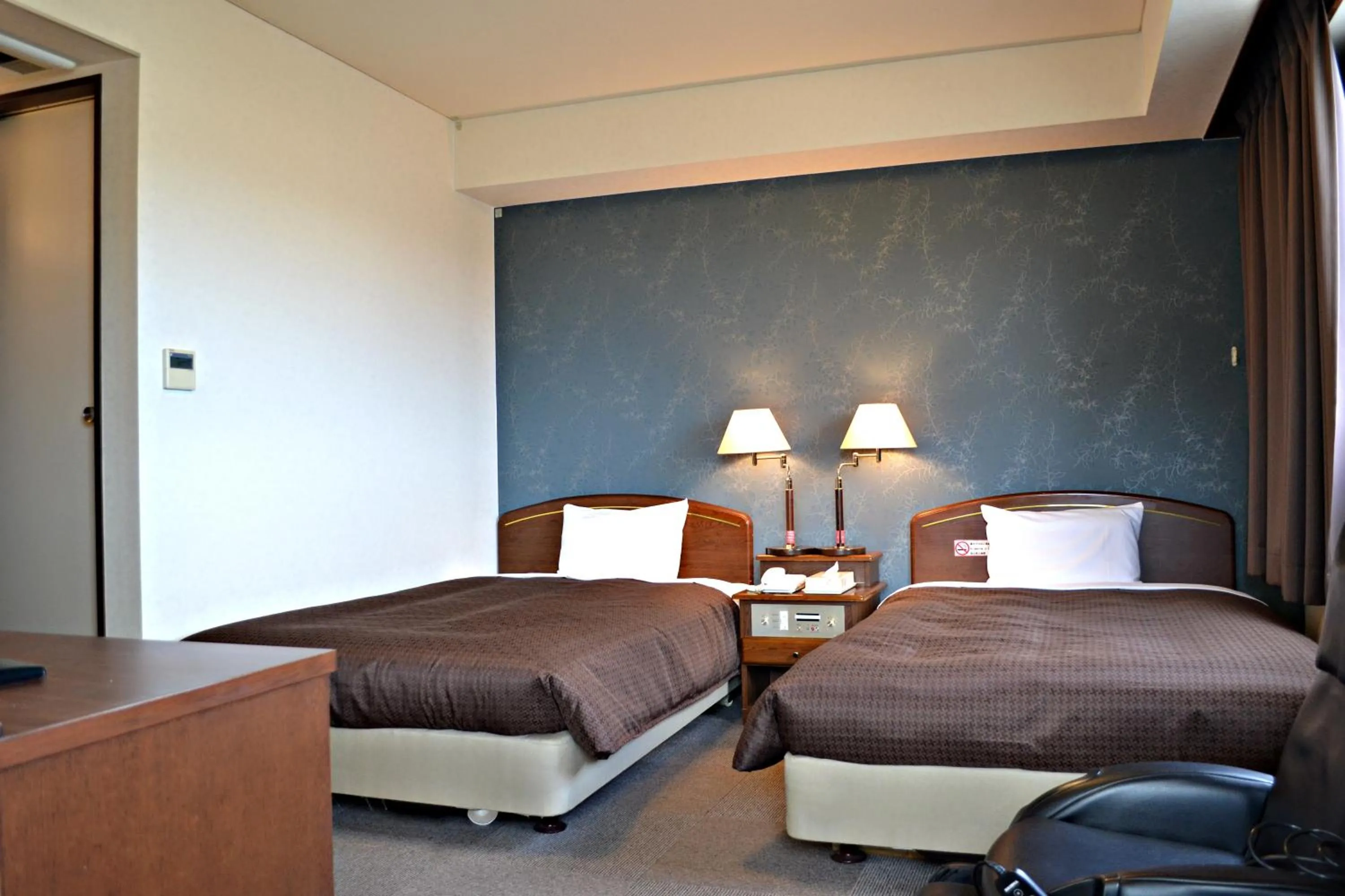 Photo of the whole room, Bed in Imari Grand Hotel