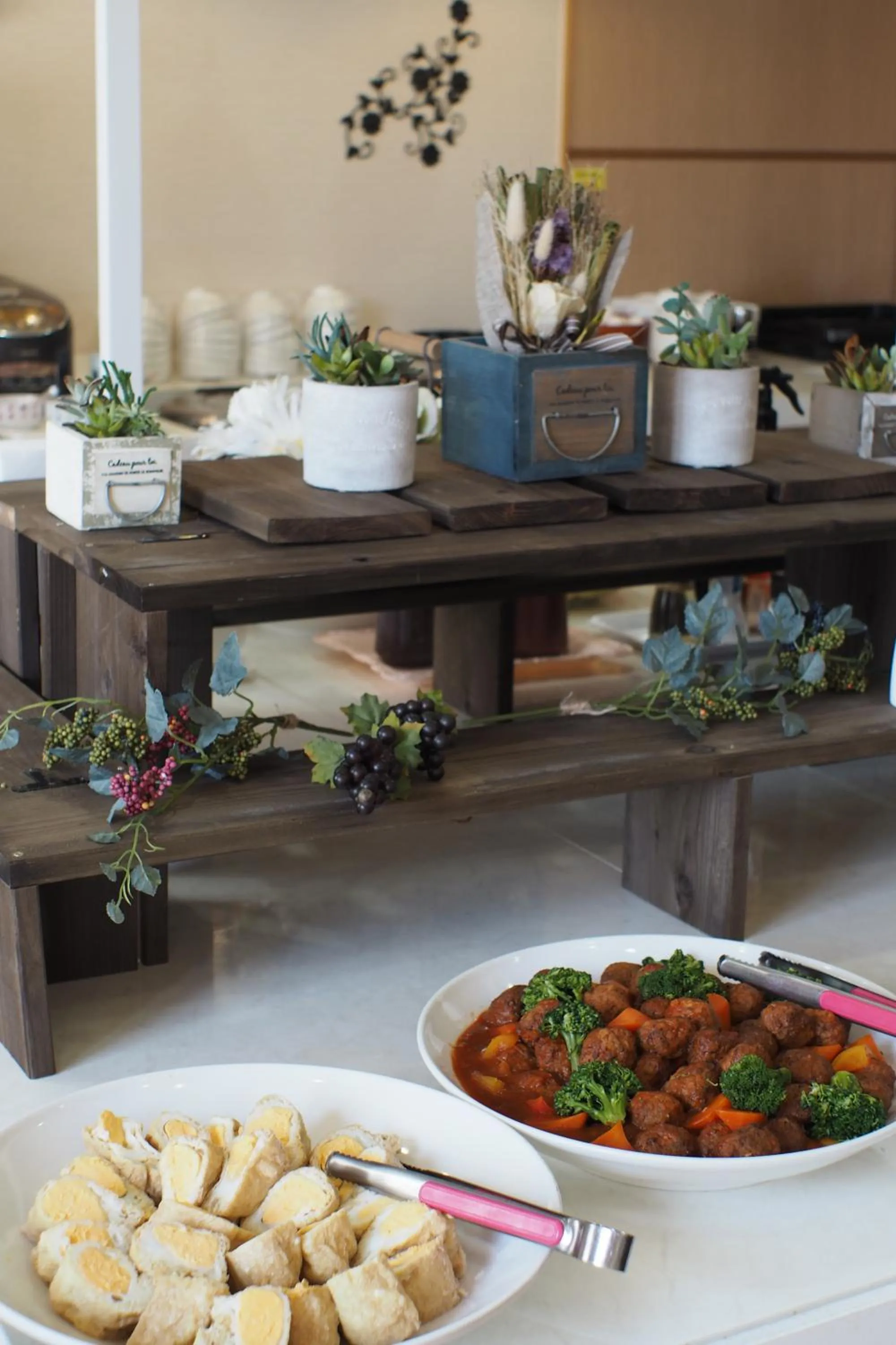 Restaurant/places to eat in Imari Grand Hotel