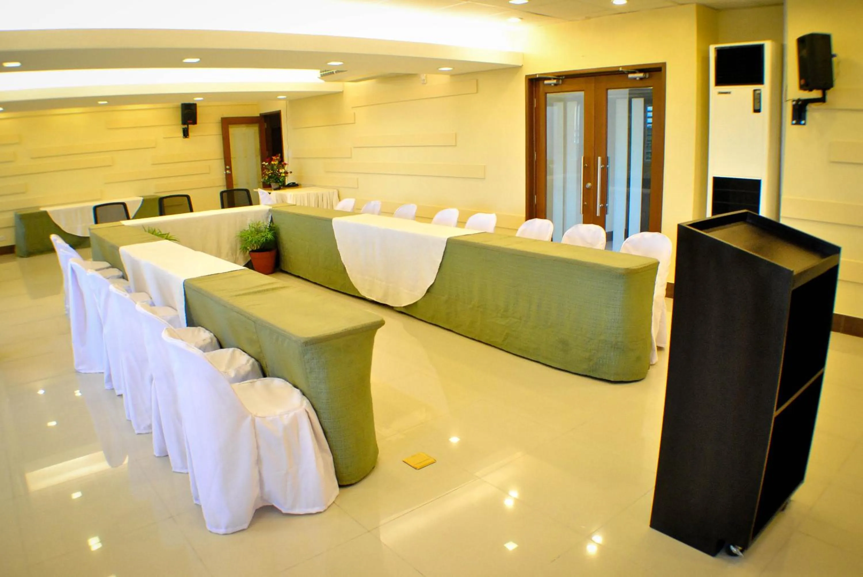 Meeting/conference room in Fersal Hotel Kalayaan, Quezon City