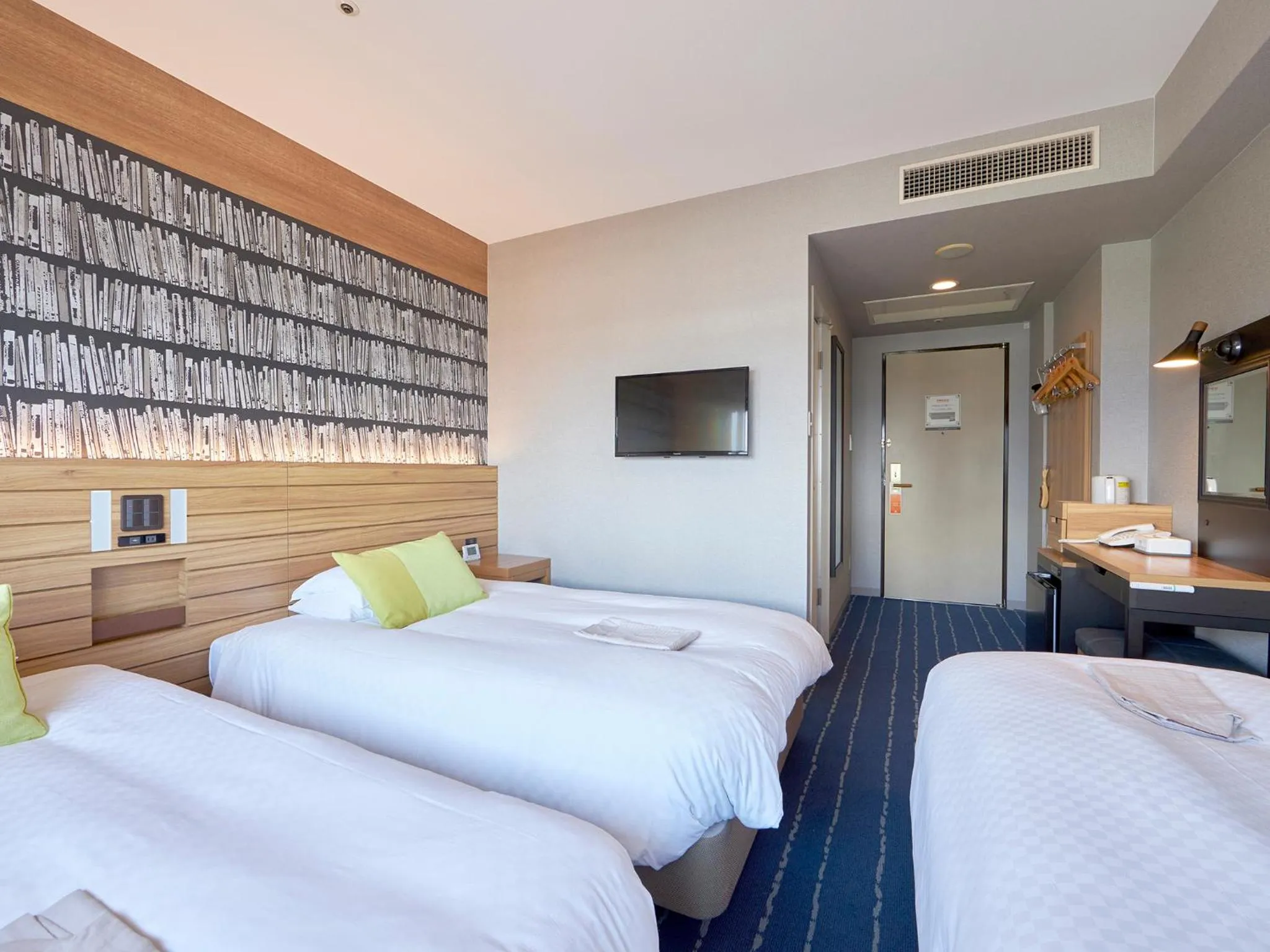 Photo of the whole room, Bed in Hearton Hotel Nishi Umeda