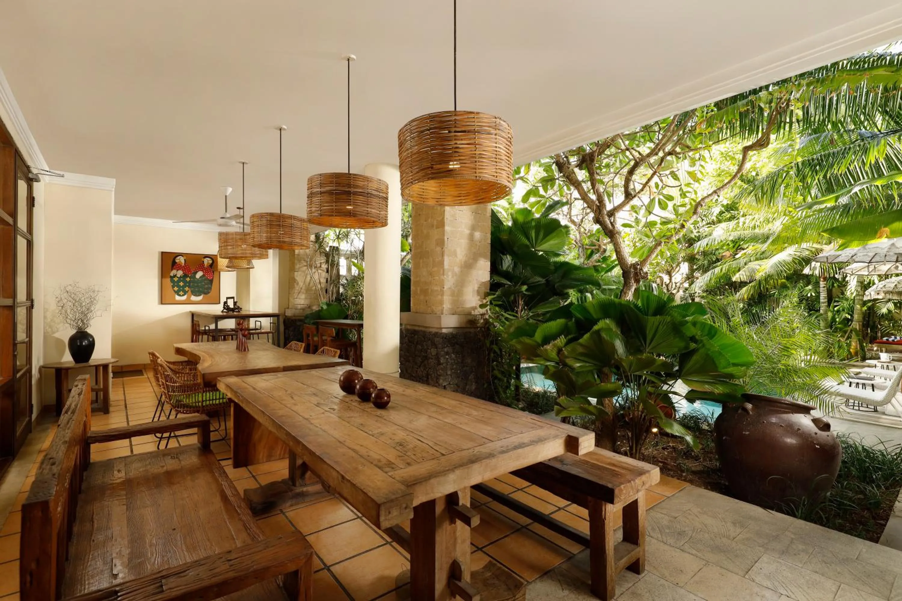 Pool view in Sara Residence by Nakula