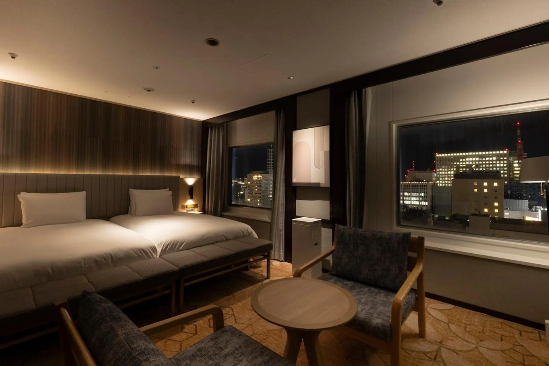 Photo of the whole room, Bed in ANA Crowne Plaza Sapporo by IHG