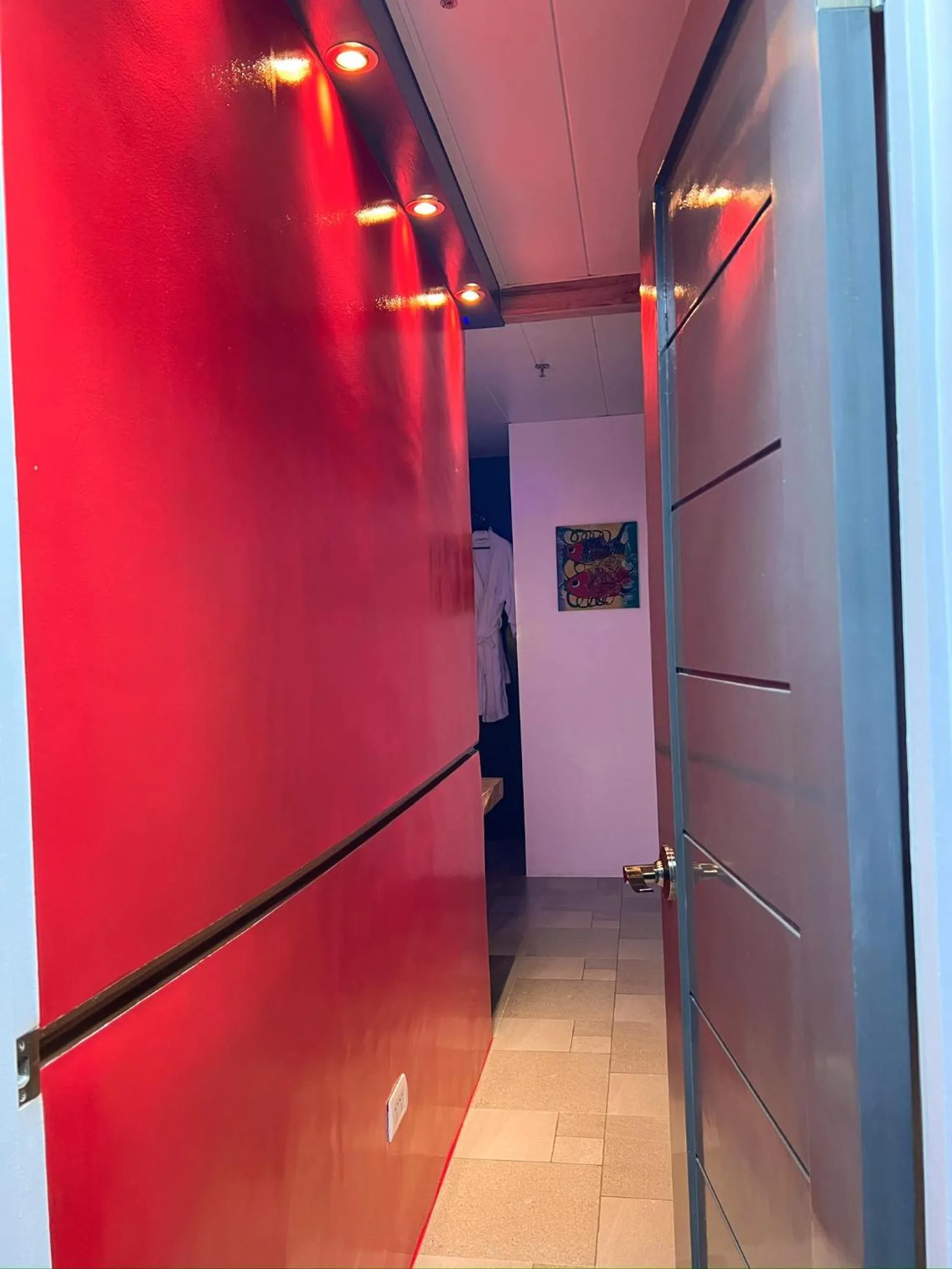 CLOCKWORKORANGE Luxury Suites