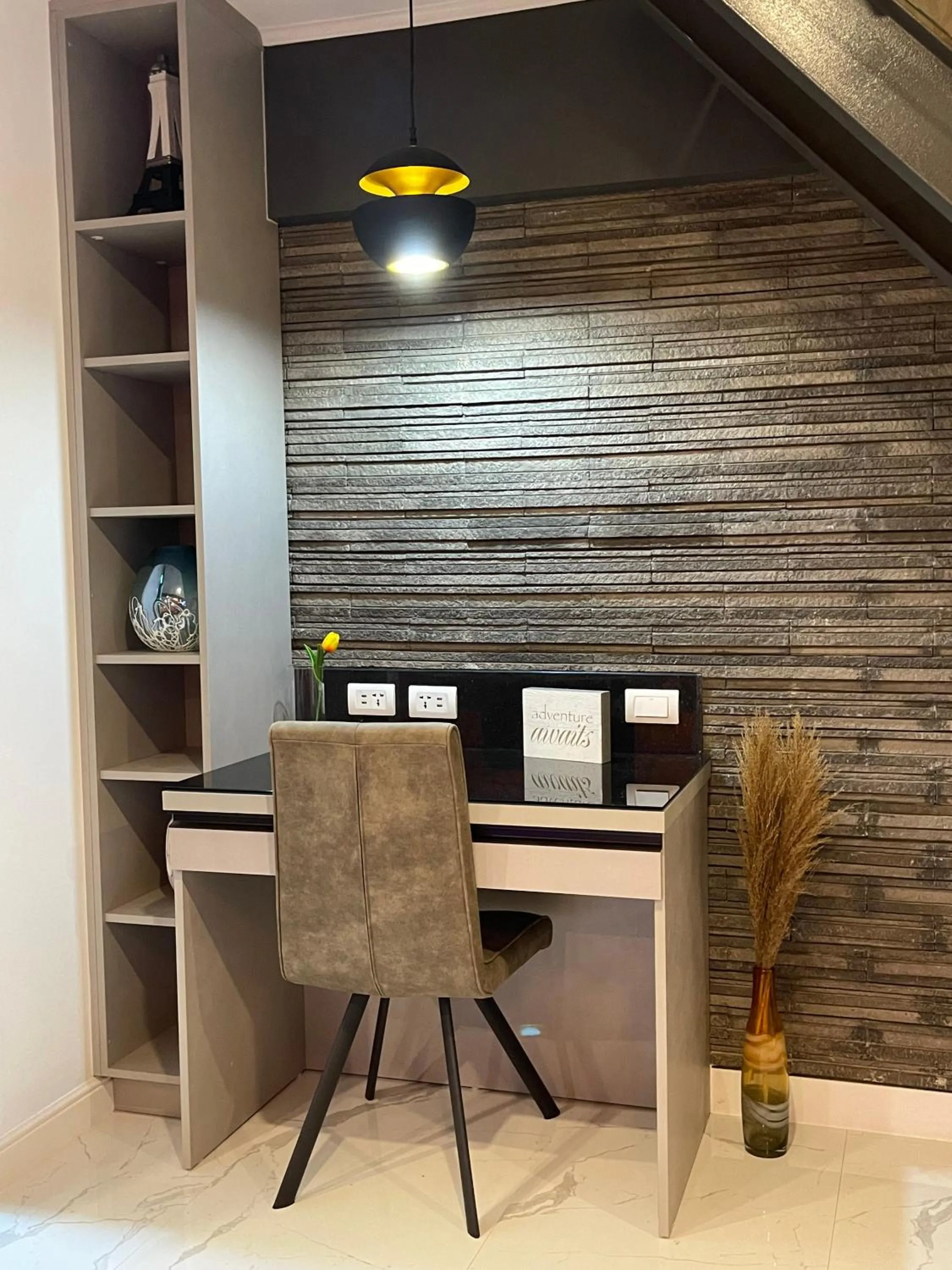 CLOCKWORKORANGE Luxury Suites