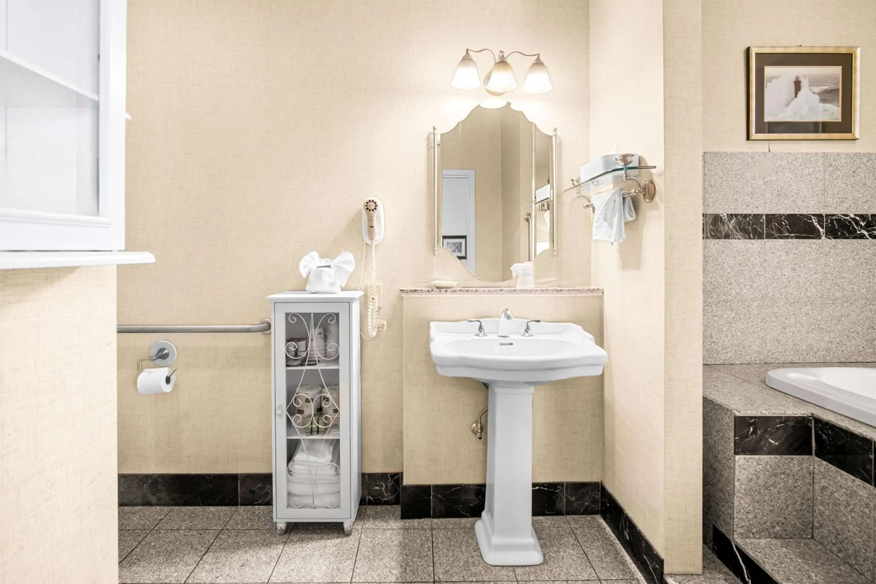 Bathroom in Best Western Merry Manor Inn