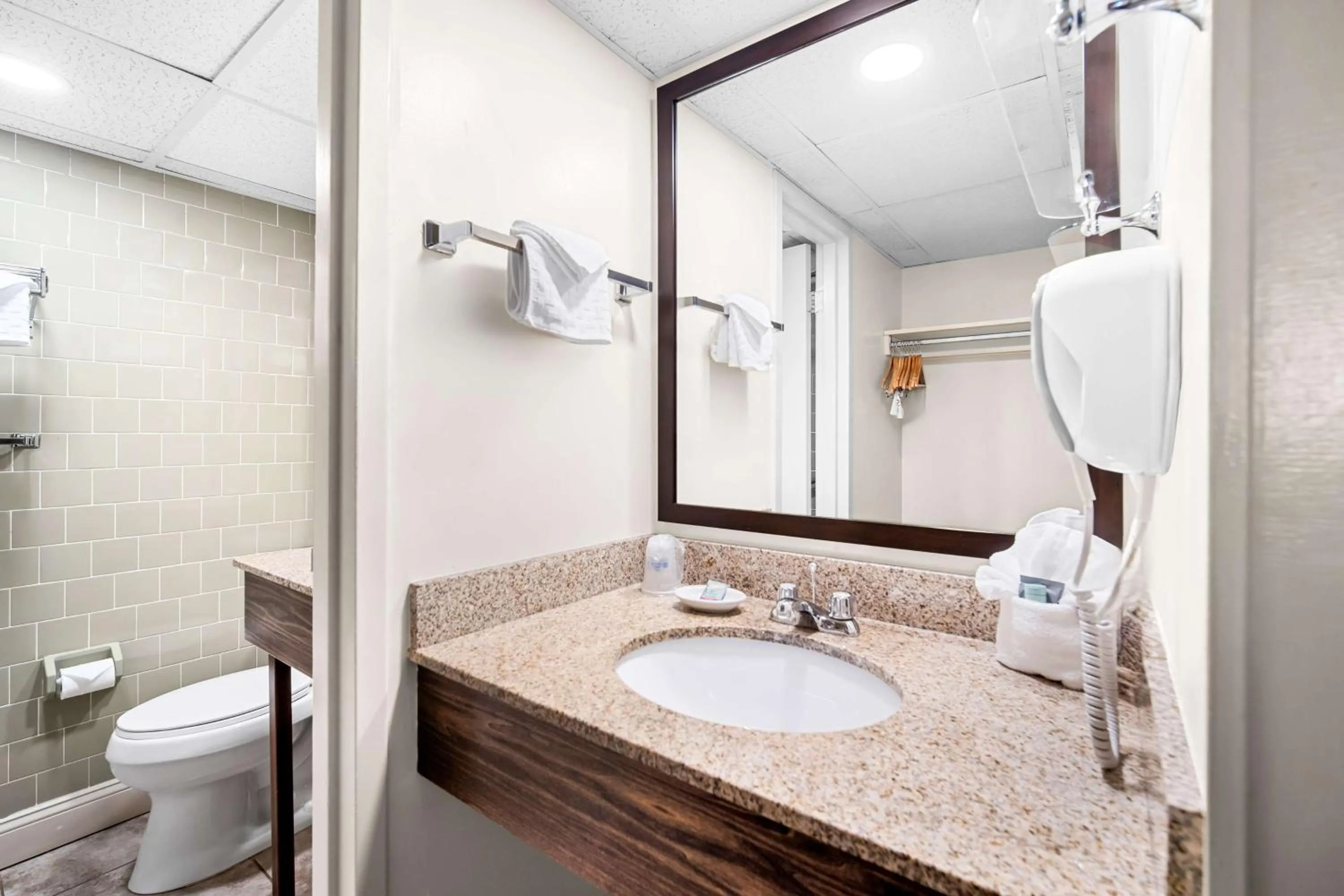 Bathroom in Best Western Merry Manor Inn