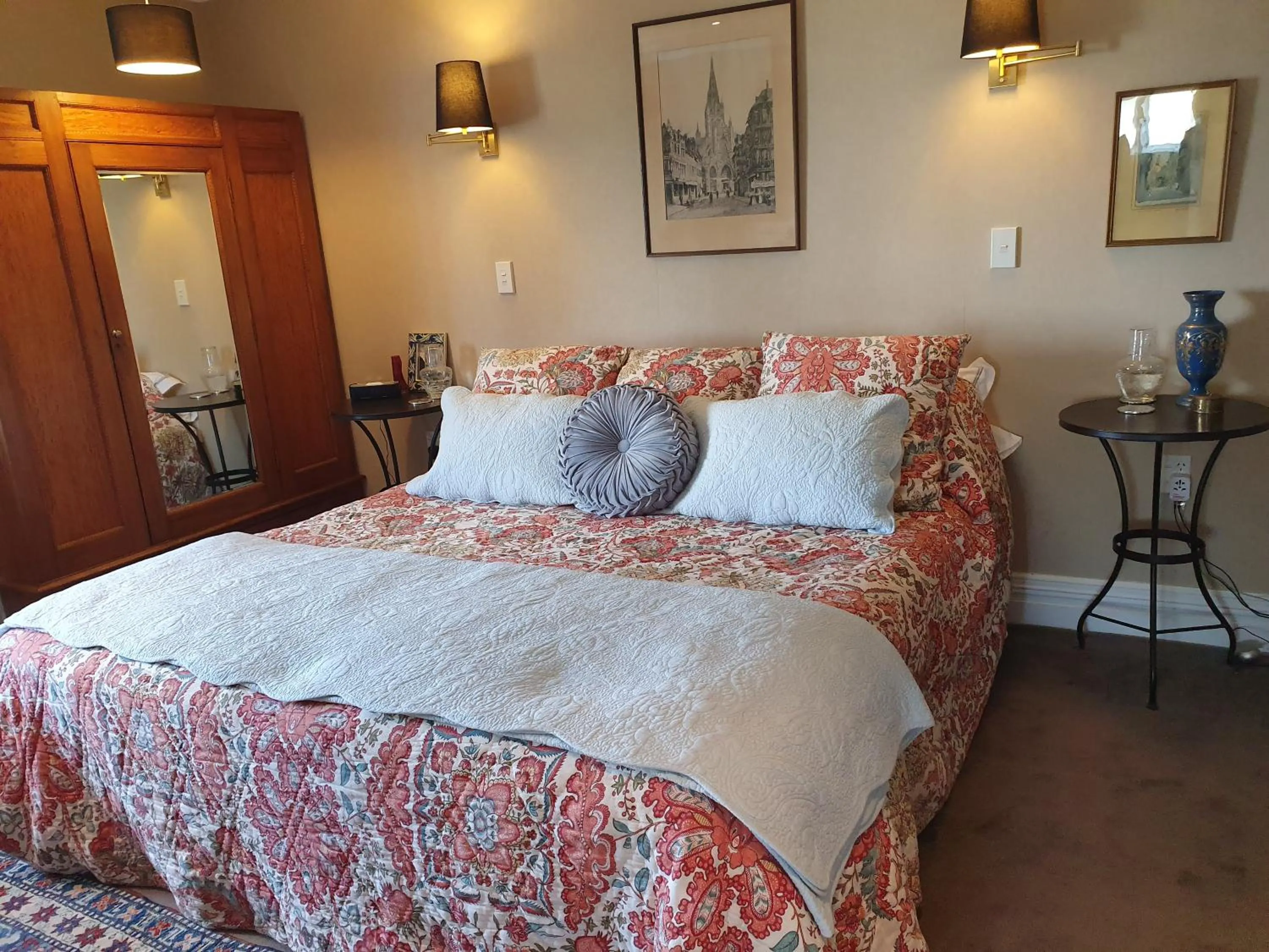 Bed in Cobden Garden