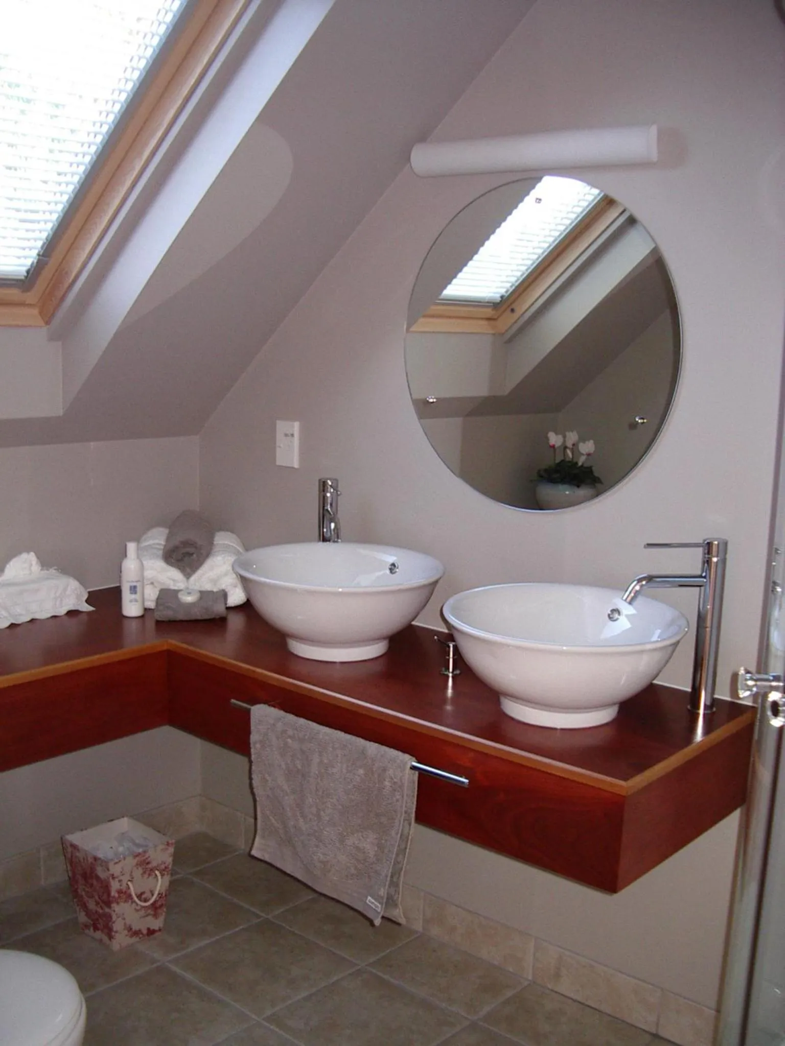 Bathroom in Cobden Garden