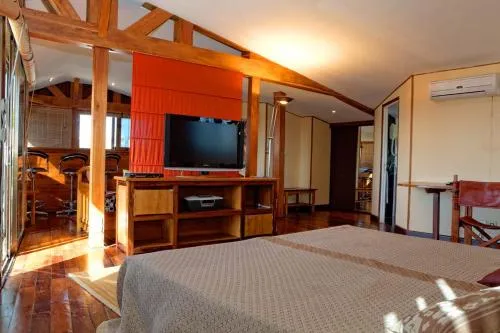 Palm Hotel
