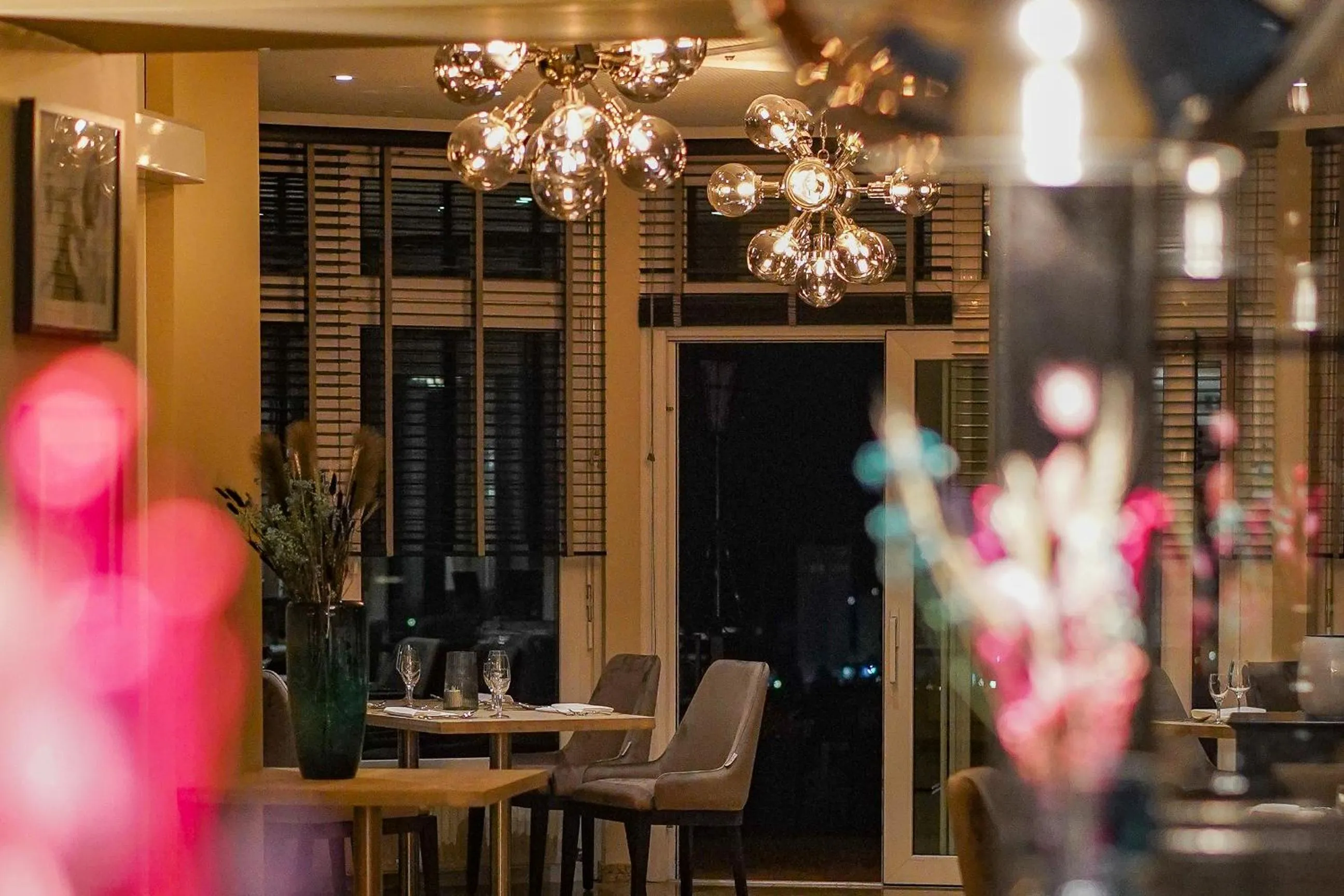 Restaurant/places to eat in Altes Zollhaus