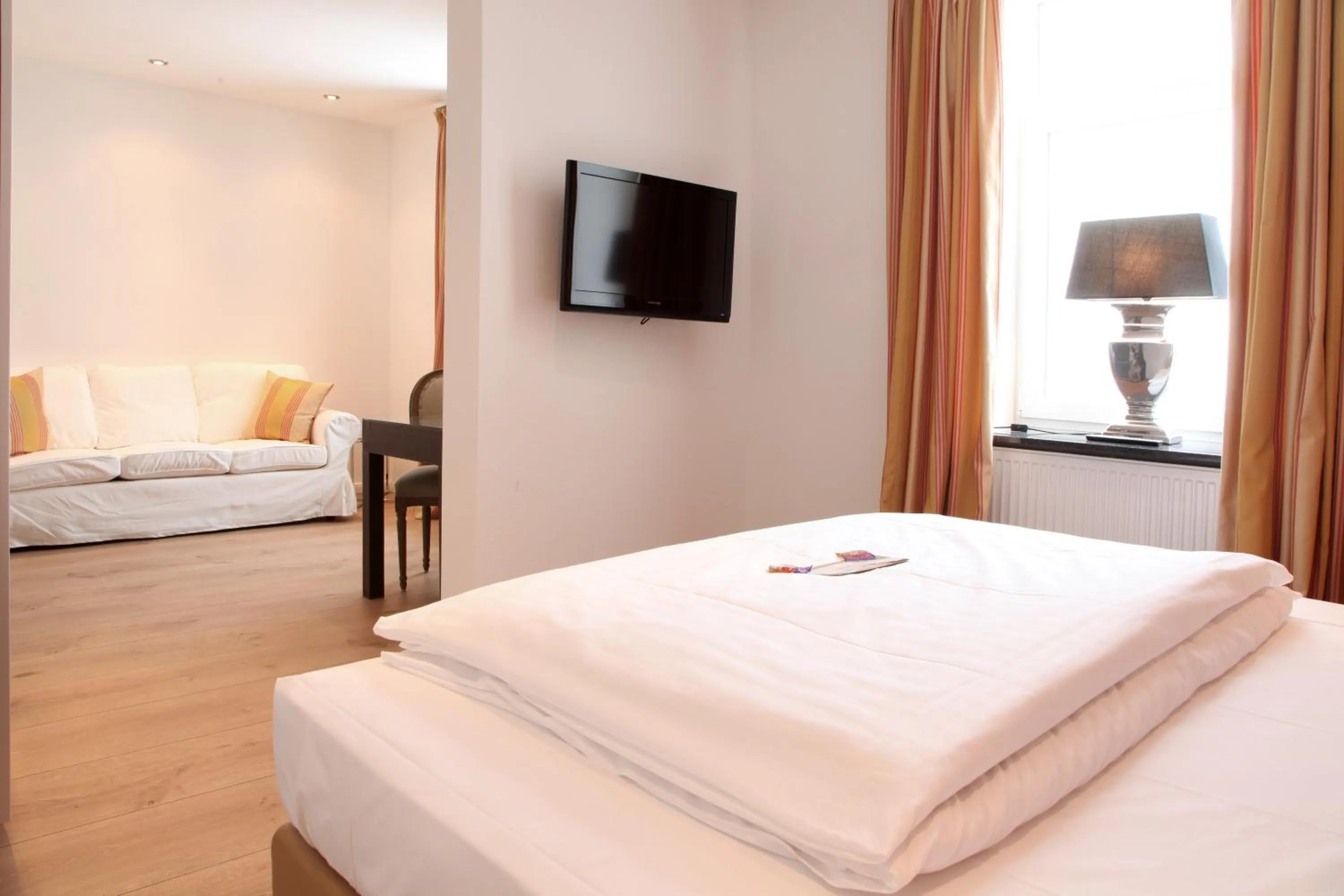 Photo of the whole room, Bed in Altes Zollhaus