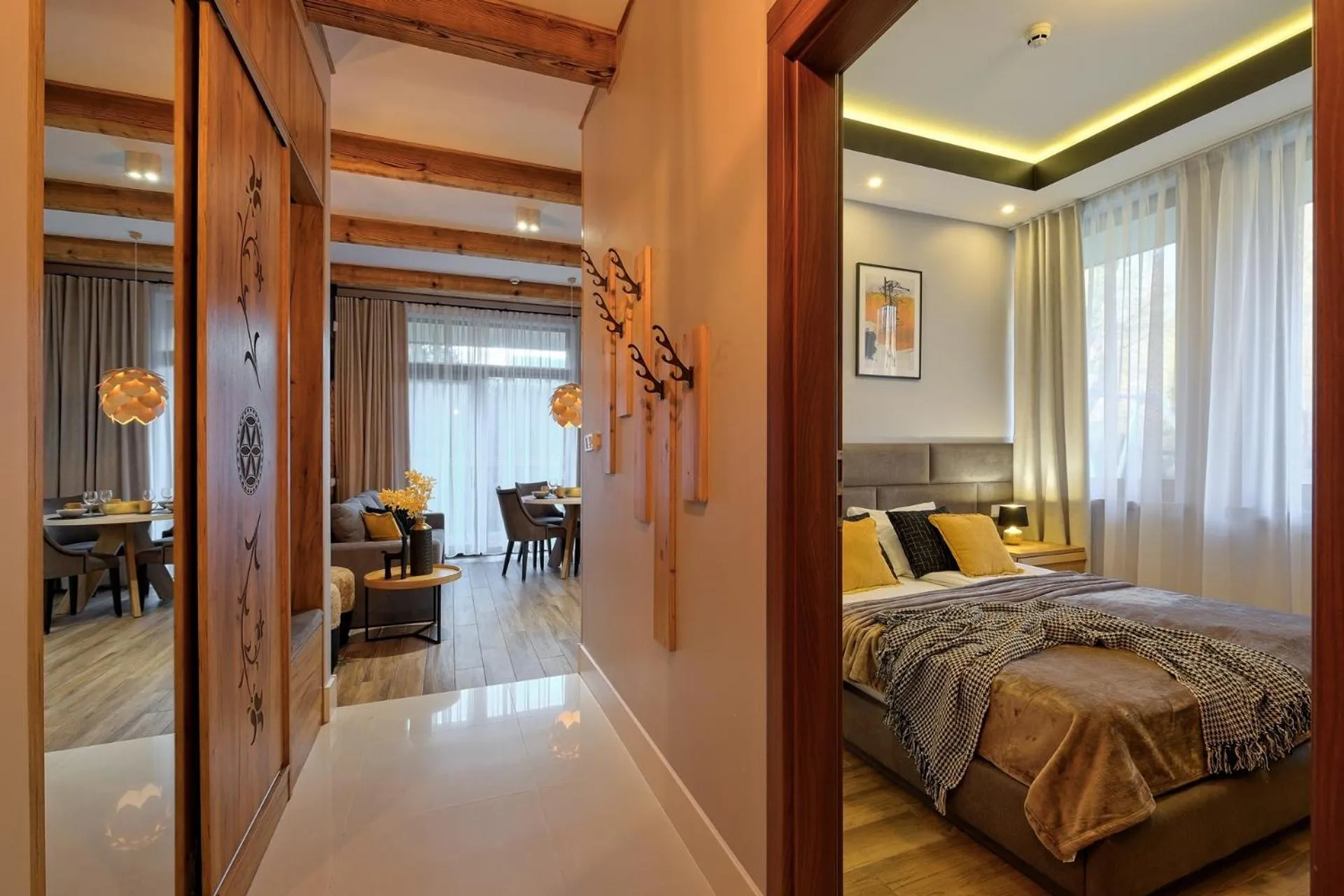Photo of the whole room, Bed in Aparthotel Góralski Spa & Restaurant