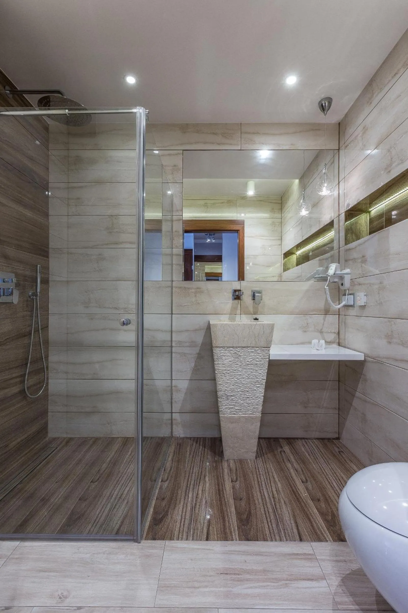 Shower in Aparthotel Góralski Spa & Restaurant