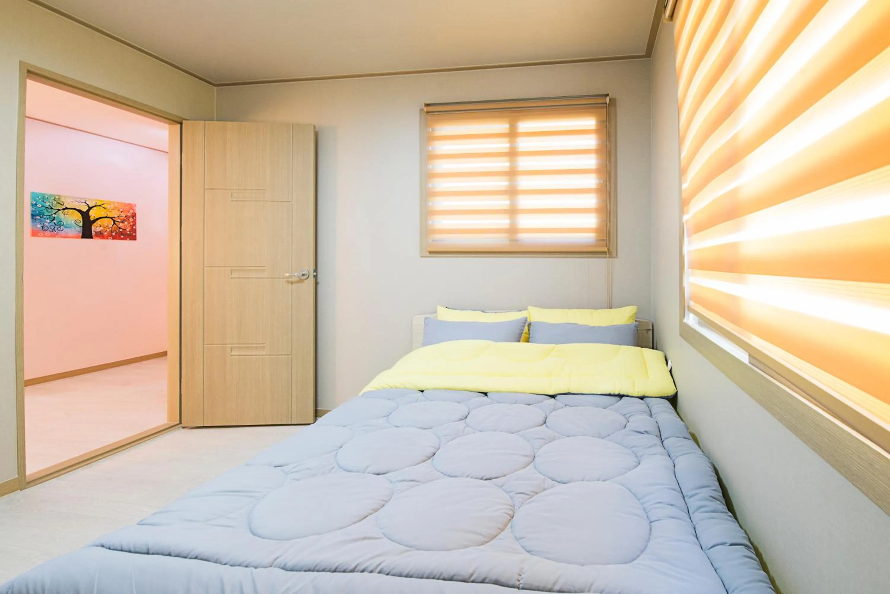 Bed in Brassica Flower Pension