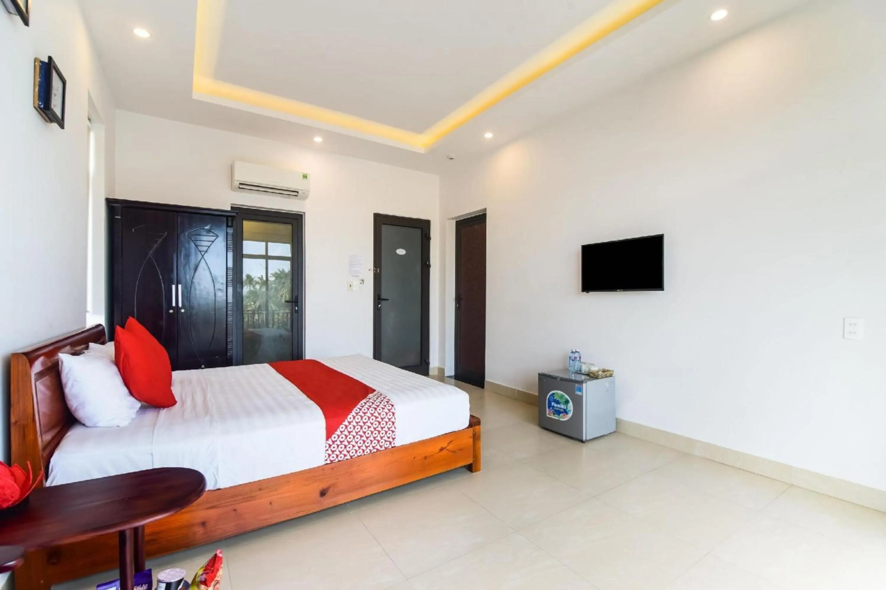 Bedroom, Bed in OYO 473 Suburban Villa