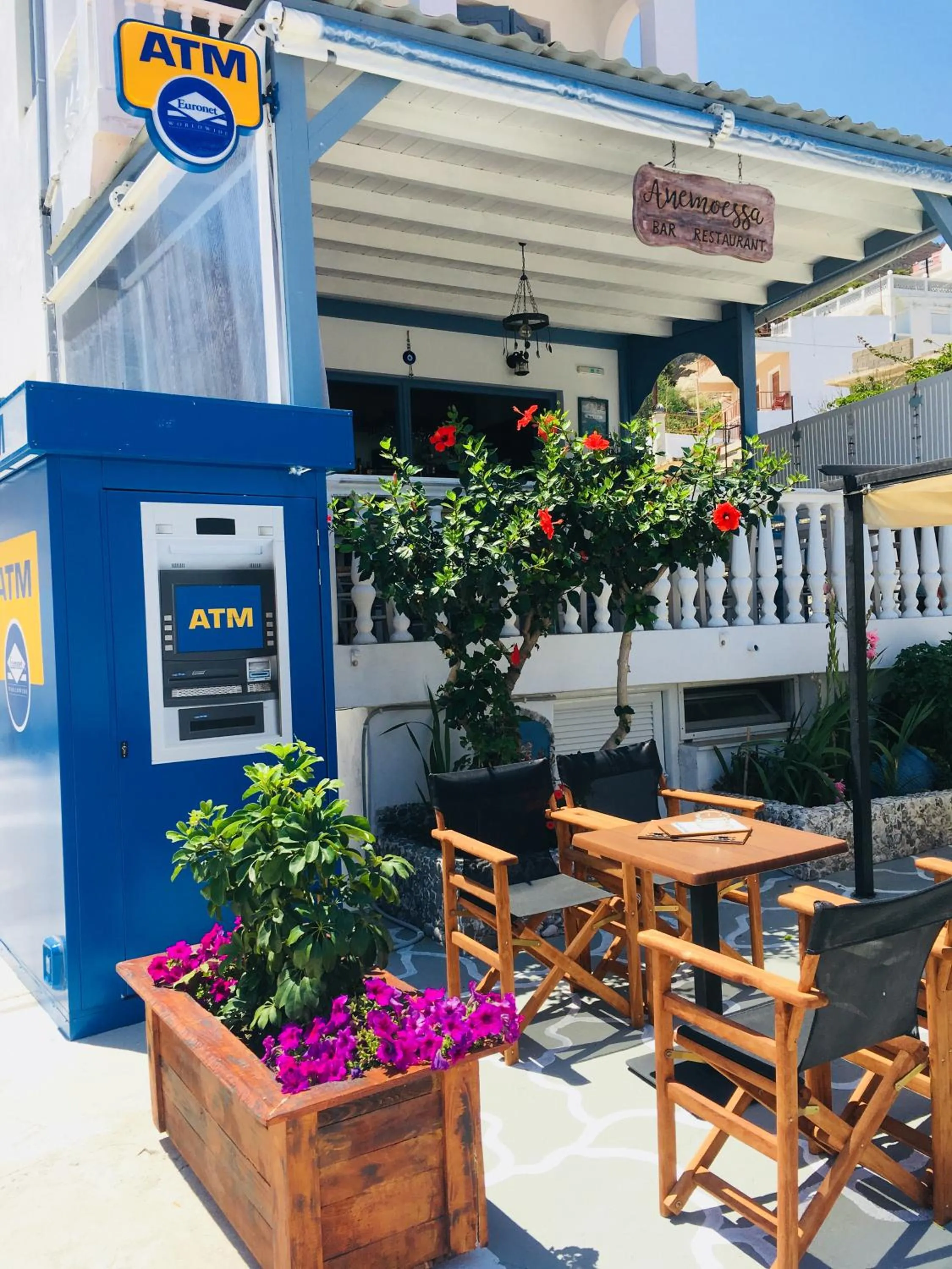 Facade/entrance in Maistrali Studios