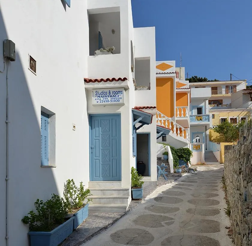 Facade/entrance in Maistrali Studios