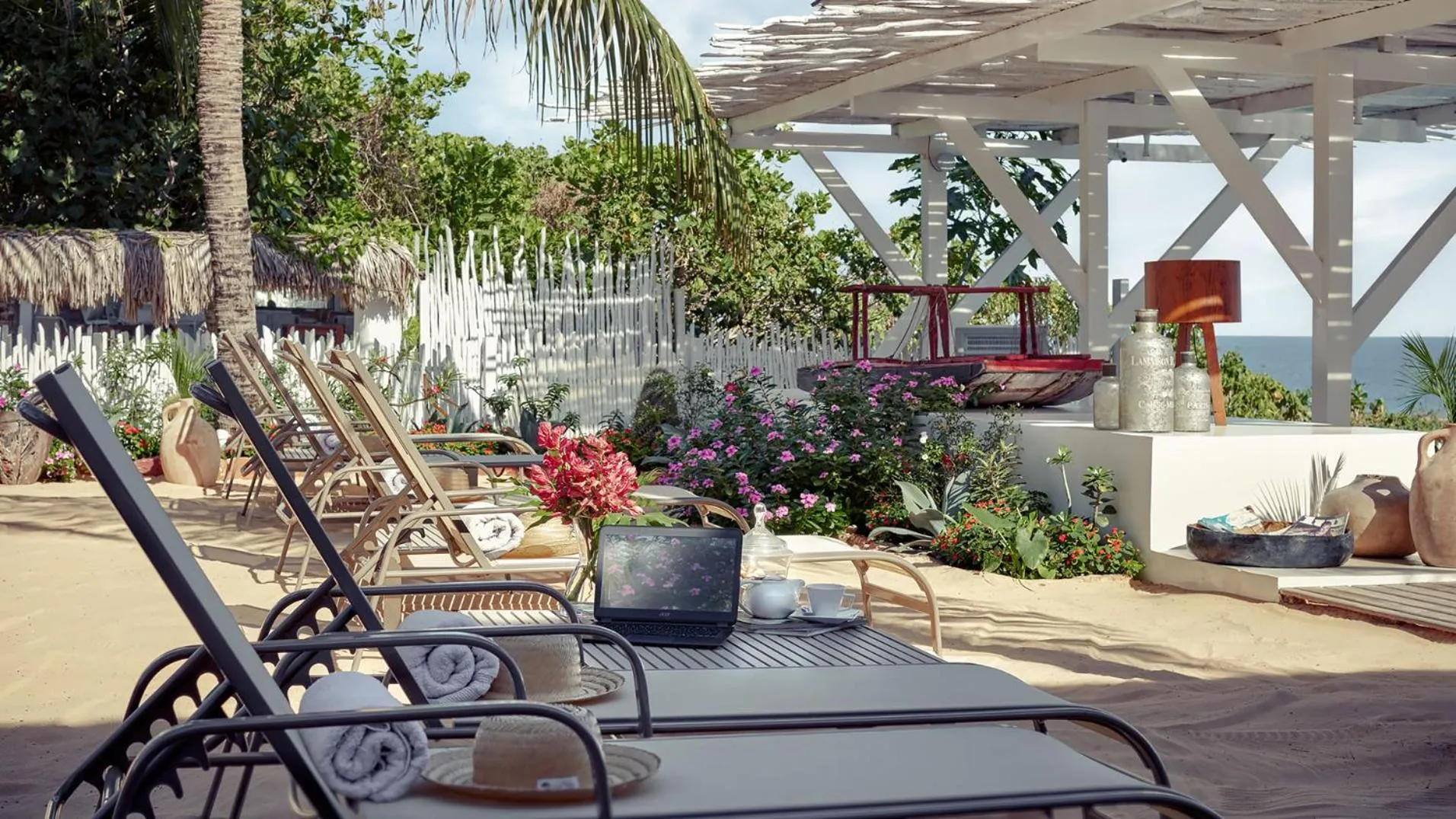 Swimming pool in The Chili Beach Private Resort