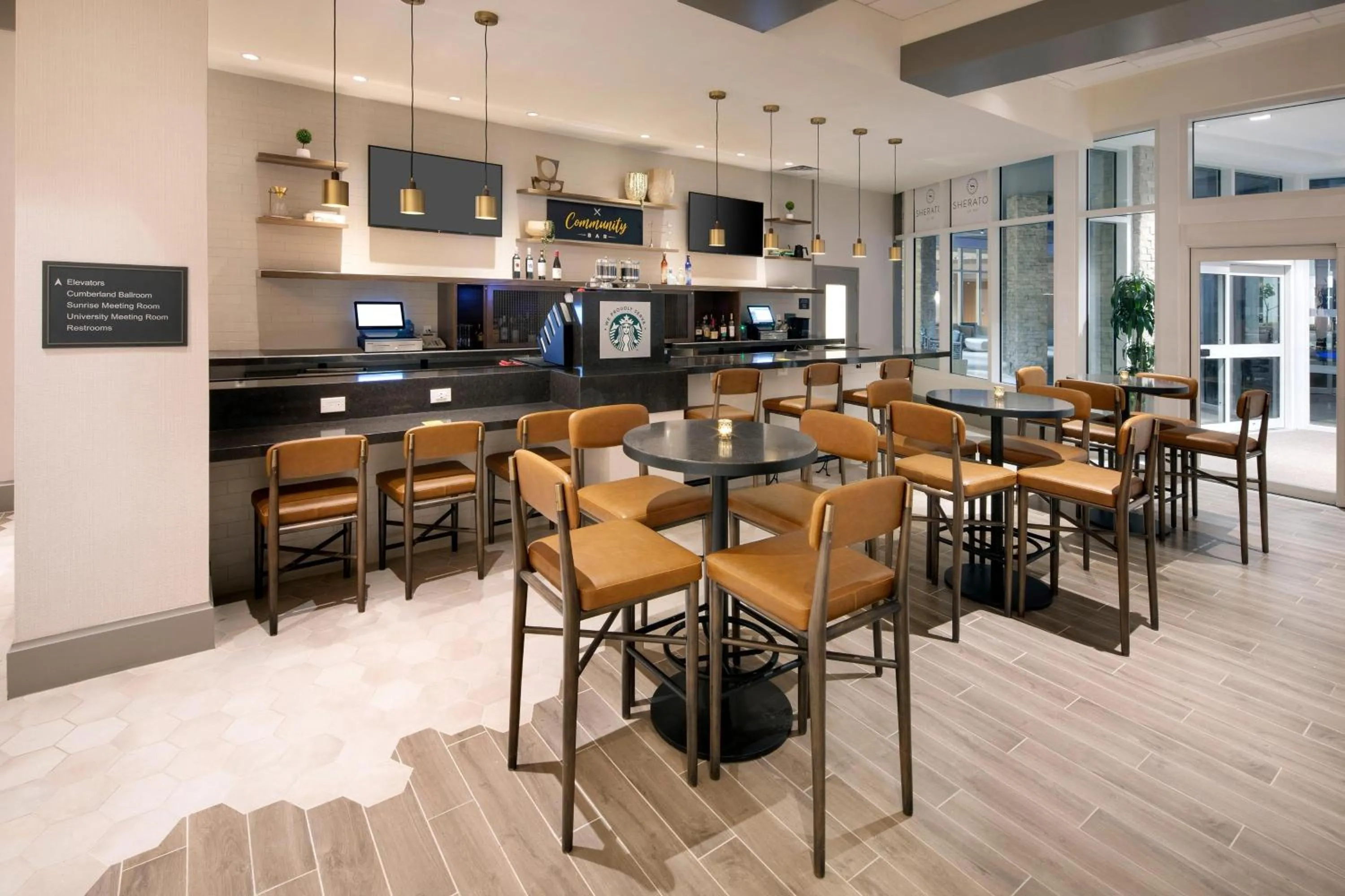 Lounge or bar in Sheraton Suites Fort Lauderdale West