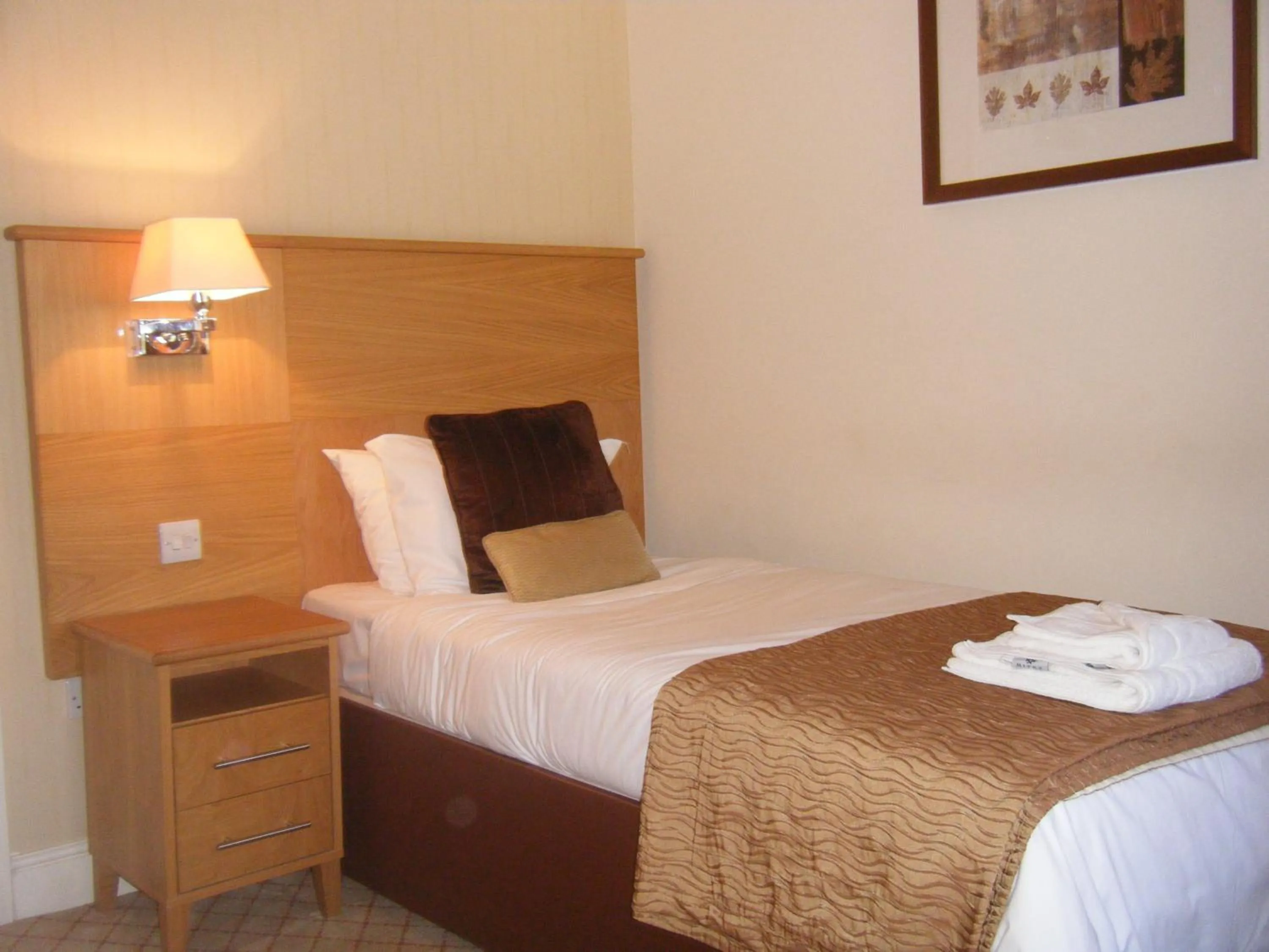 Bed in Wortley Hall Sheffield