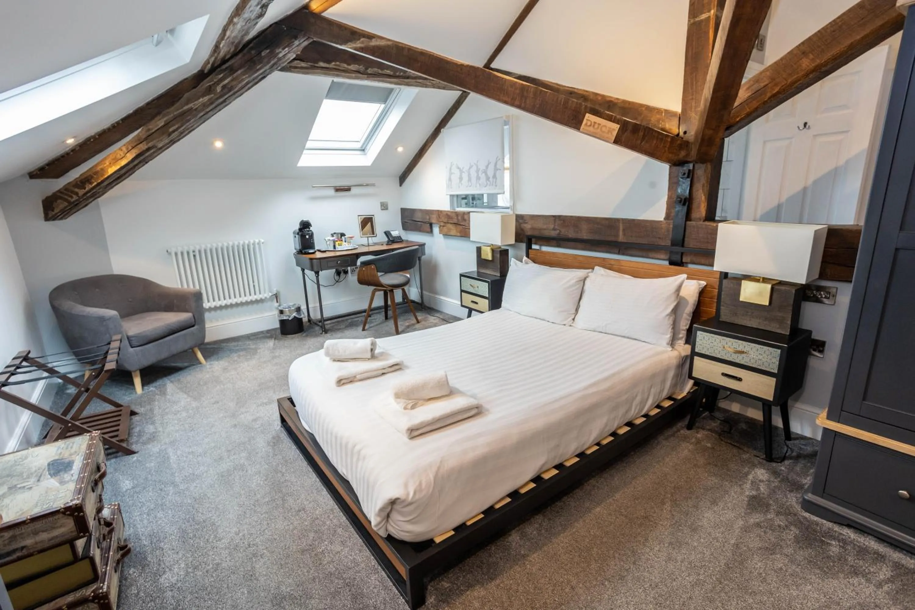 Bedroom, Bed in Wortley Hall Sheffield