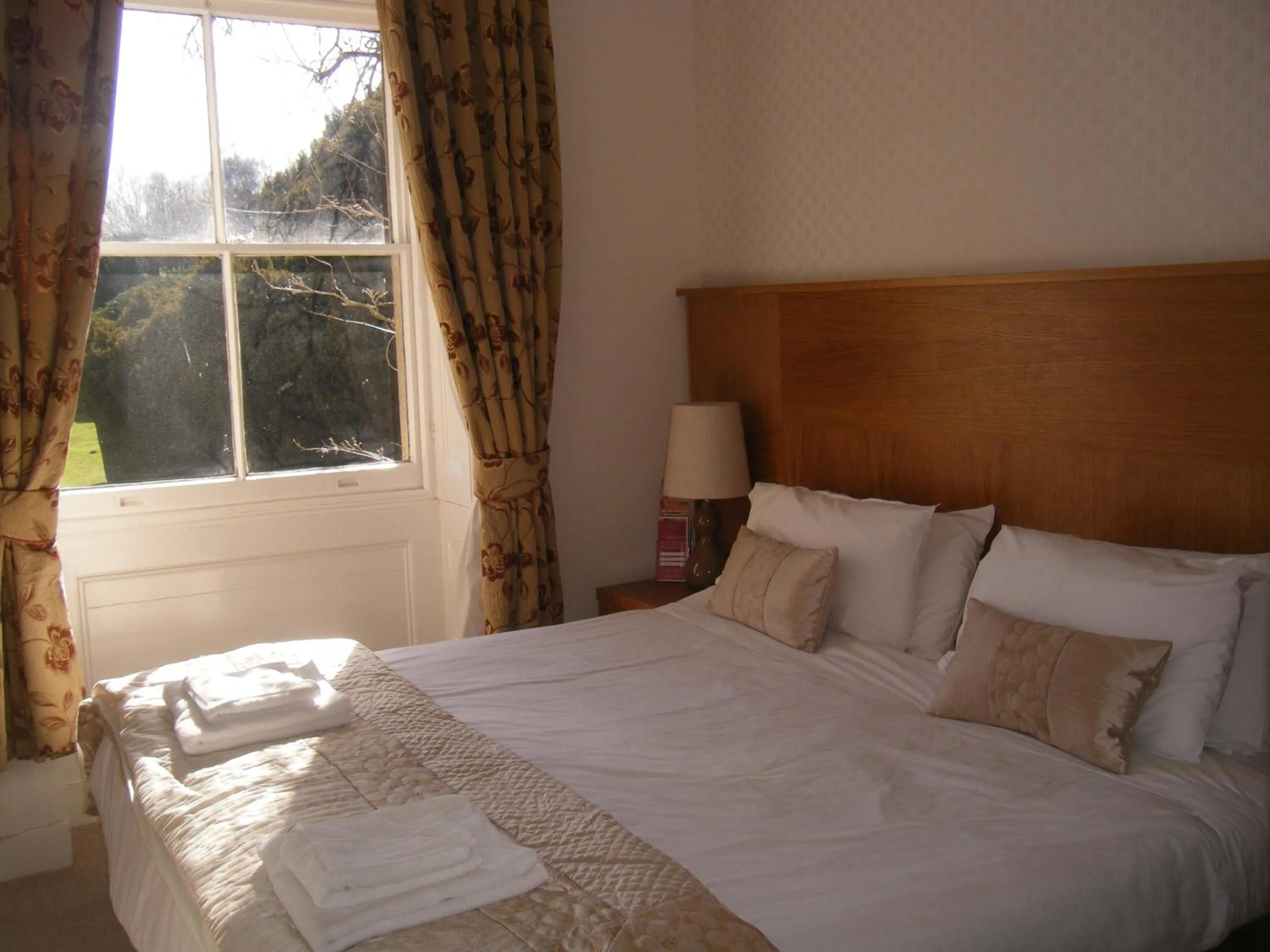 Bed in Wortley Hall Sheffield