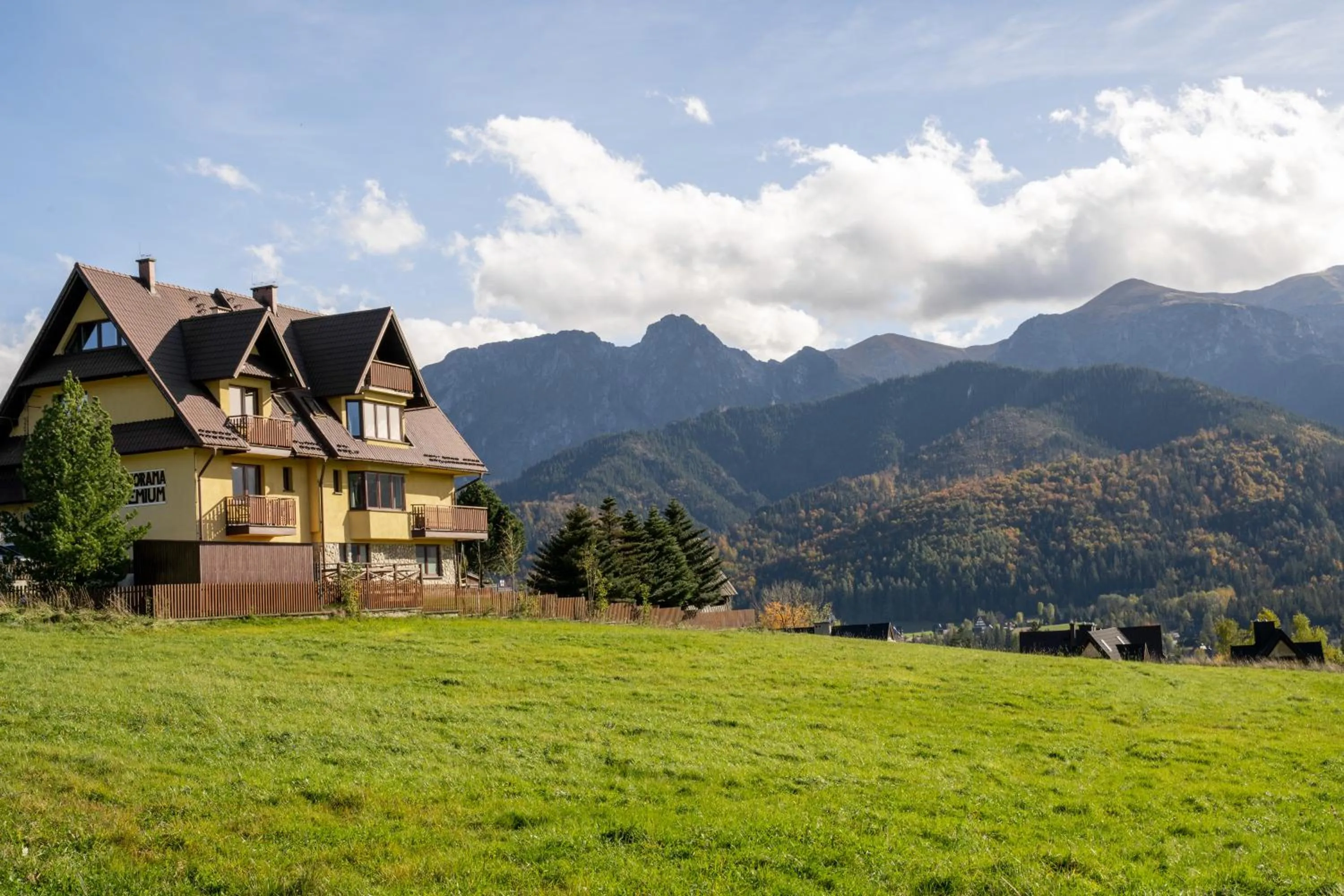 Property building in Panorama Premium