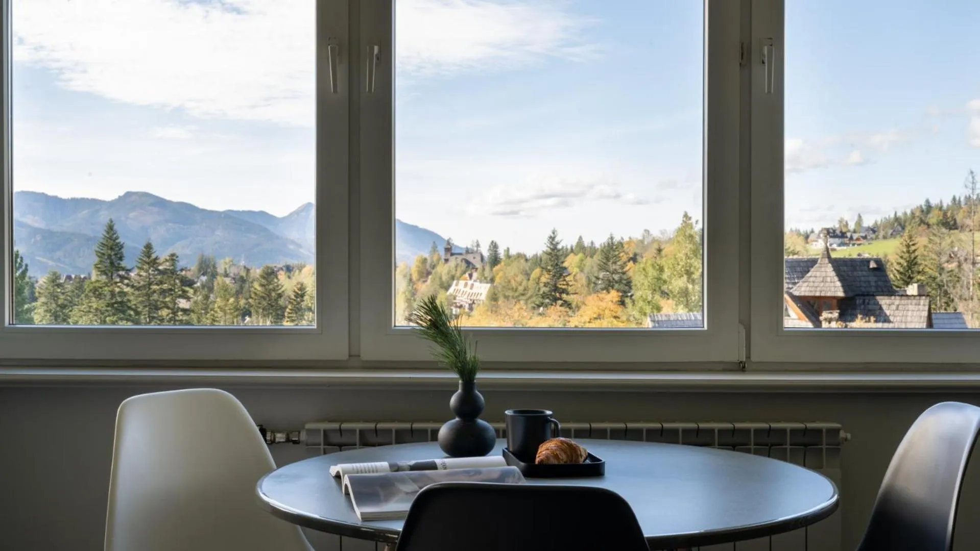 Seating area in Panorama Premium