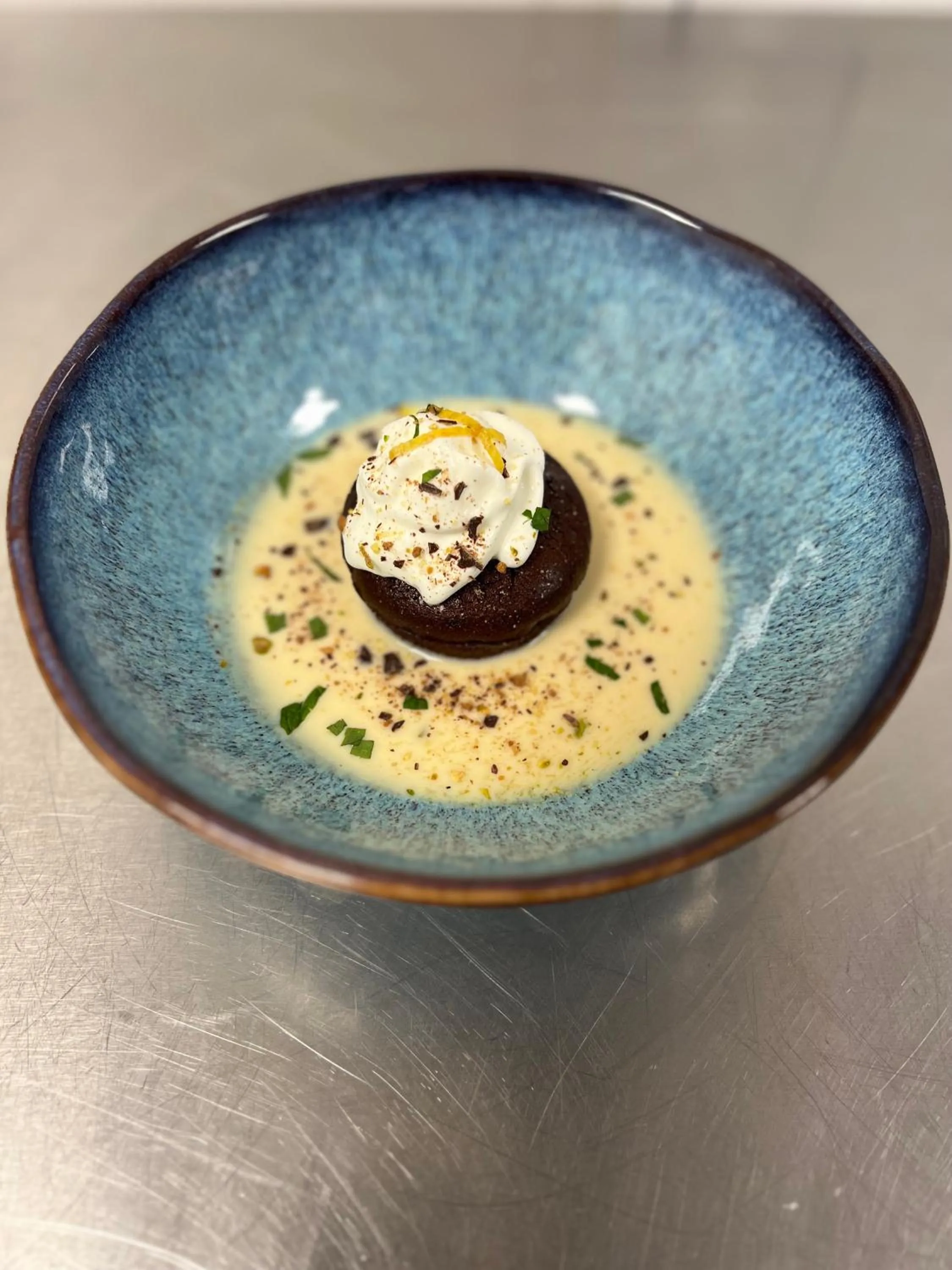 Restaurant/places to eat in Hôtel du Lion d'OR