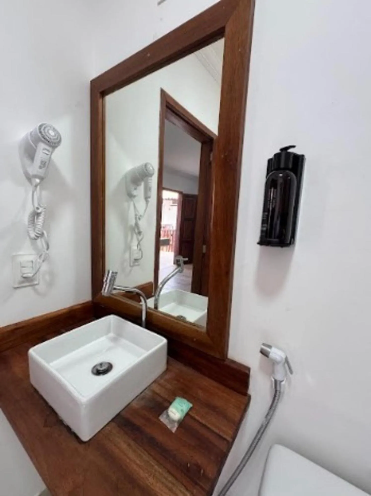 Toilet in Pousada Capitão Thomaz