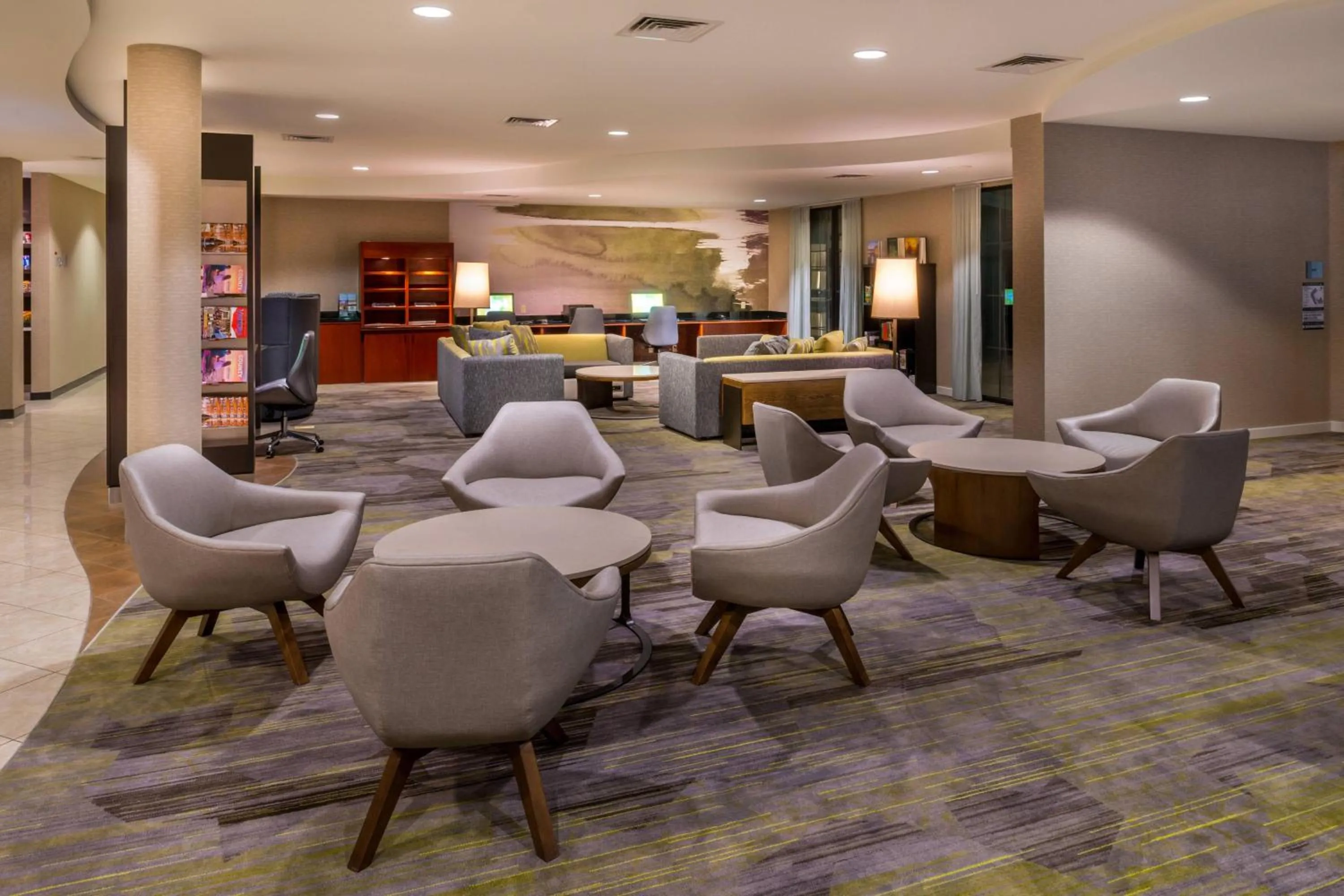 Lobby or reception in Courtyard by Marriott San Luis Obispo