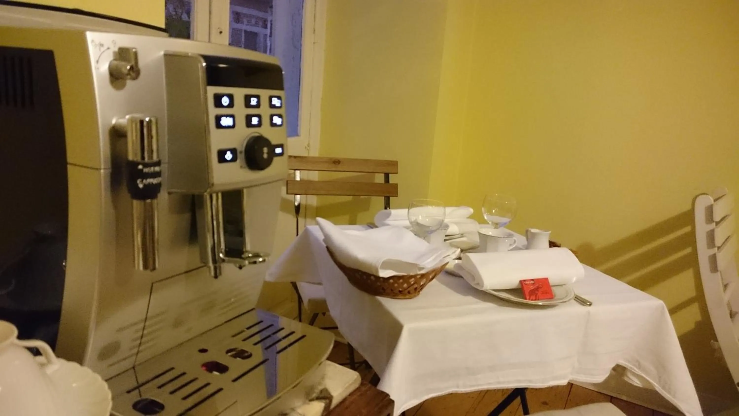 Food and drinks in B&B La Ducale