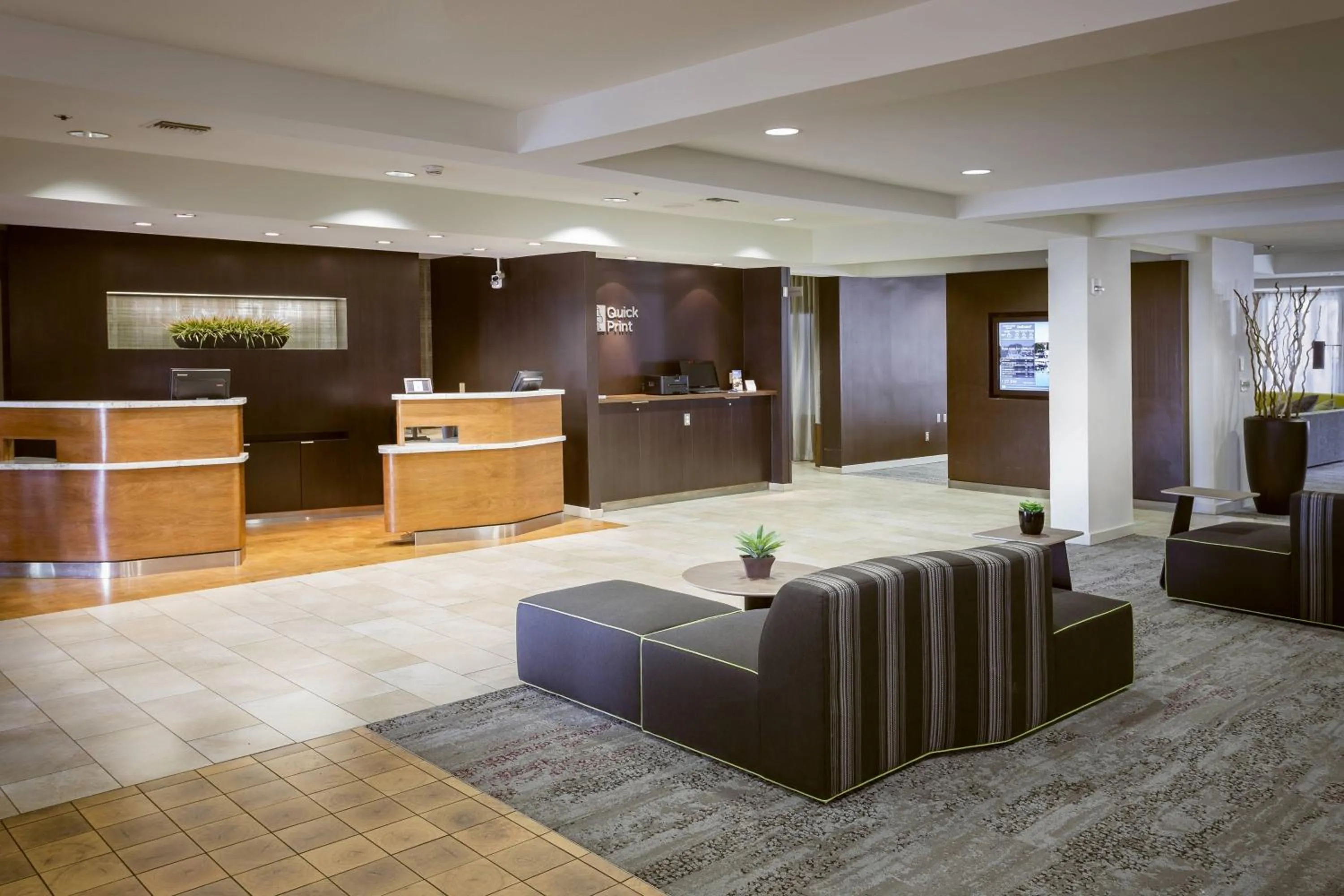 Lobby or reception in Courtyard by Marriott Stockton