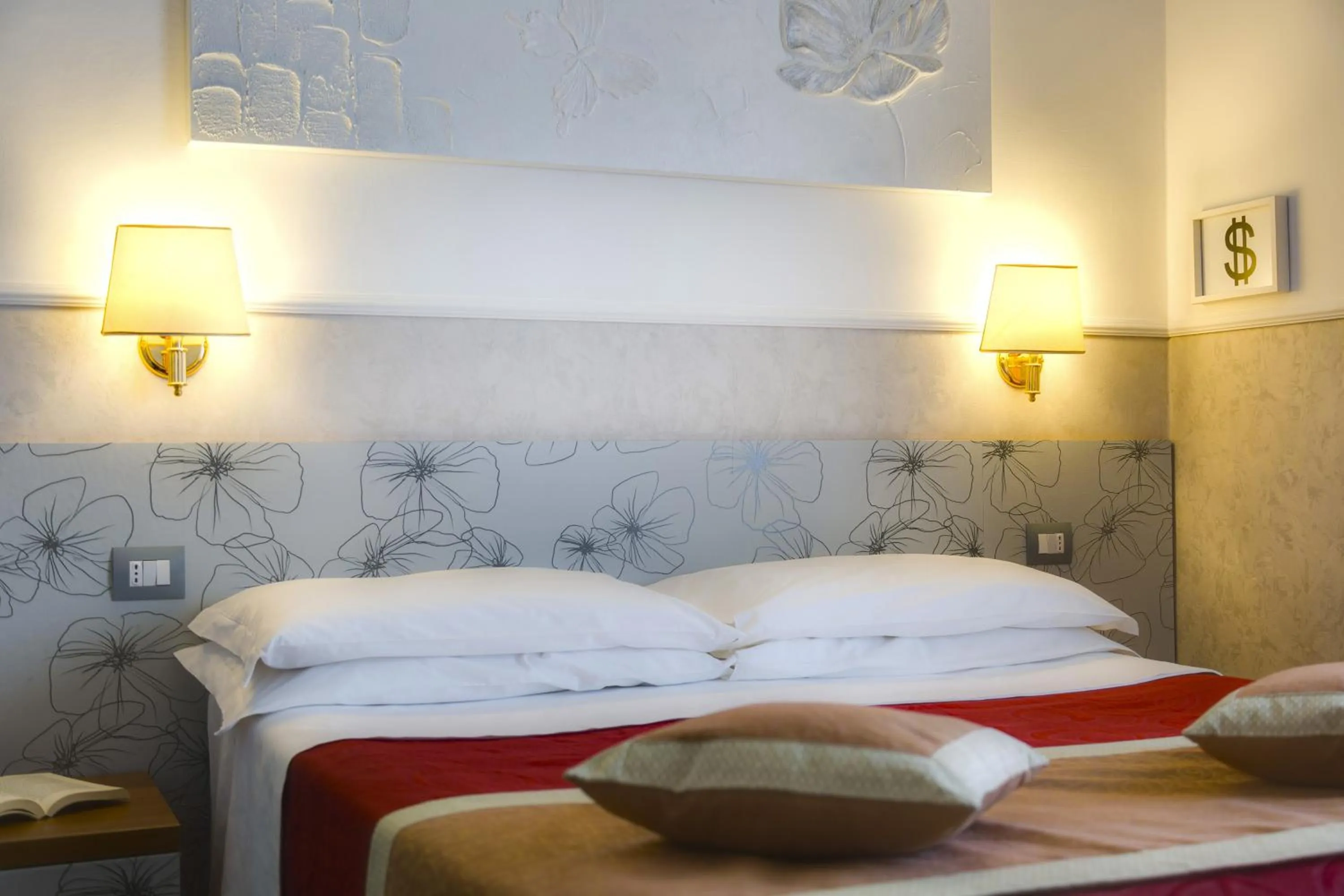 Bedroom, Bed in Hotel Marcantonio