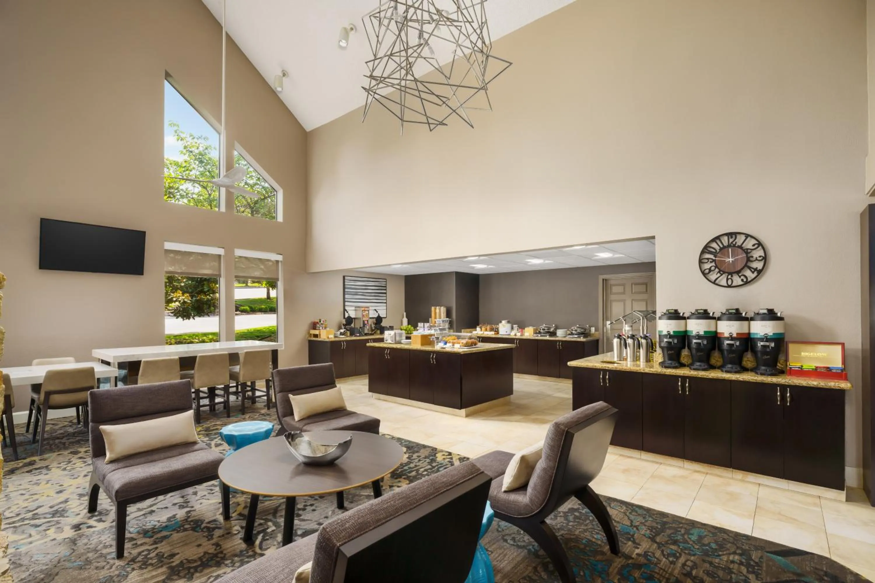 Breakfast in Residence Inn Seattle North/Lynnwood Everett