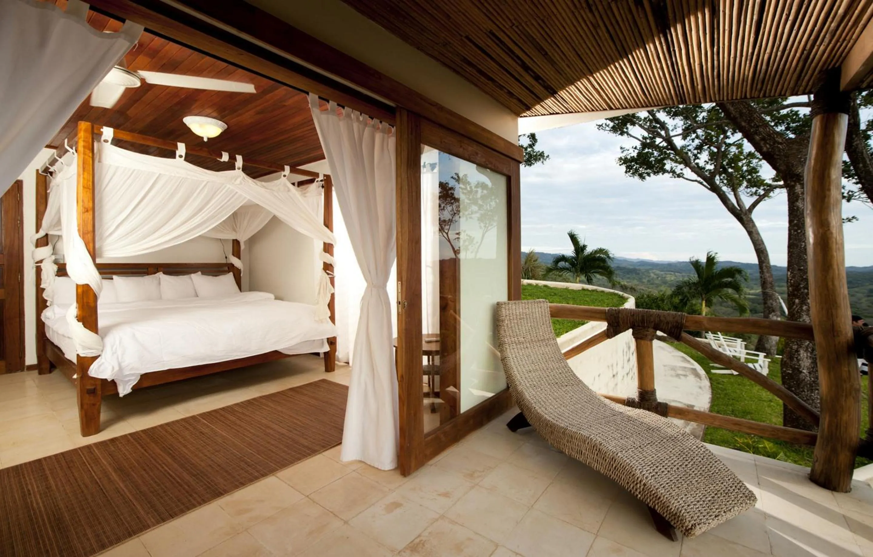 Bed in Tierra Magnifica Boutique Hotel