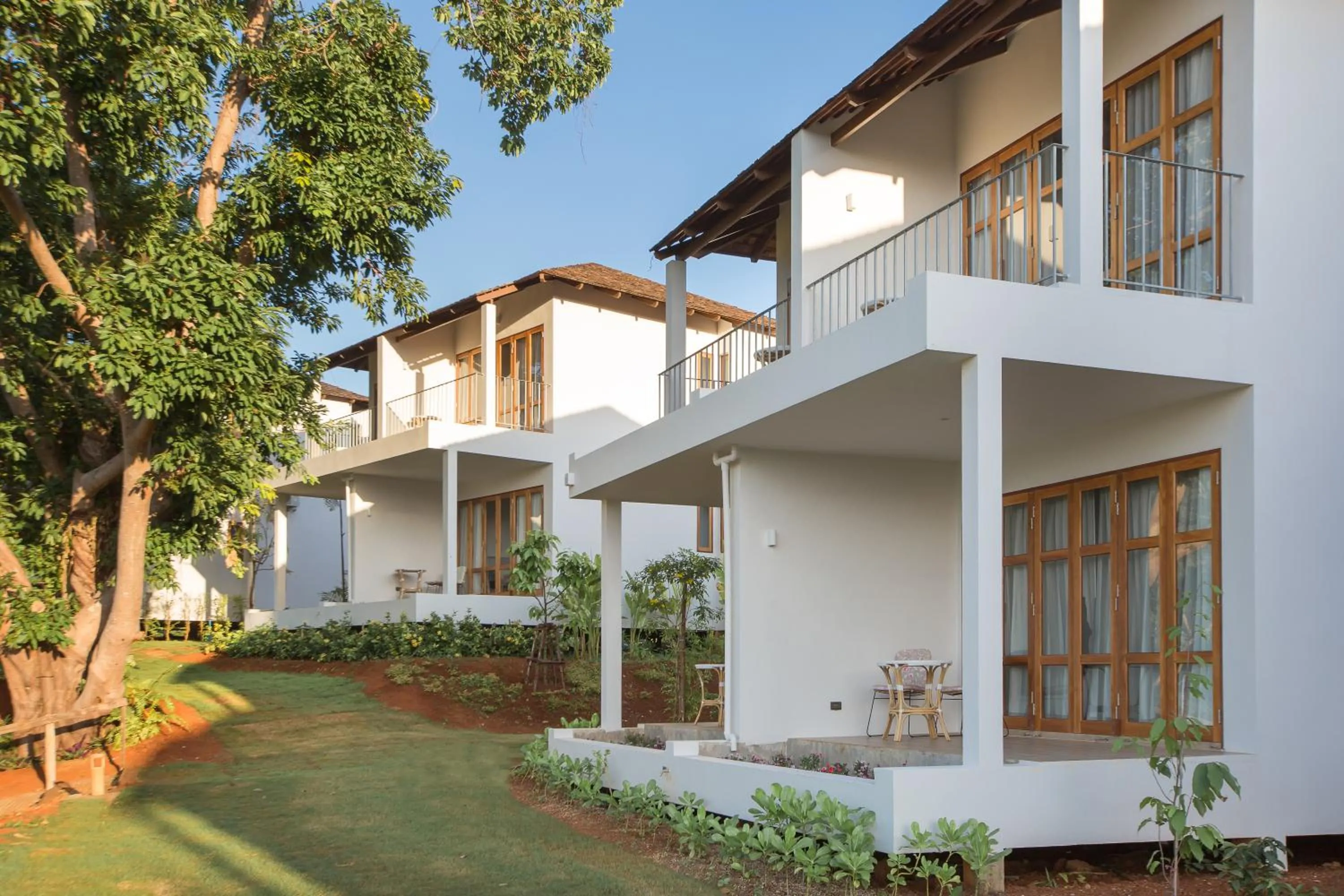 Property building in Mira Montra Resort Koh Mak