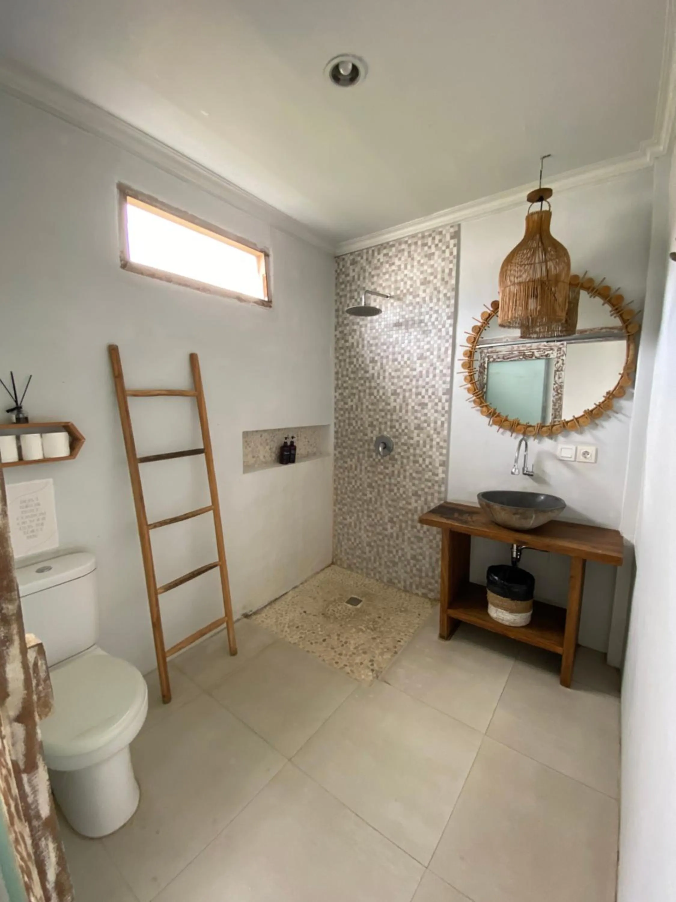 Shower in Mangga Wangga Living