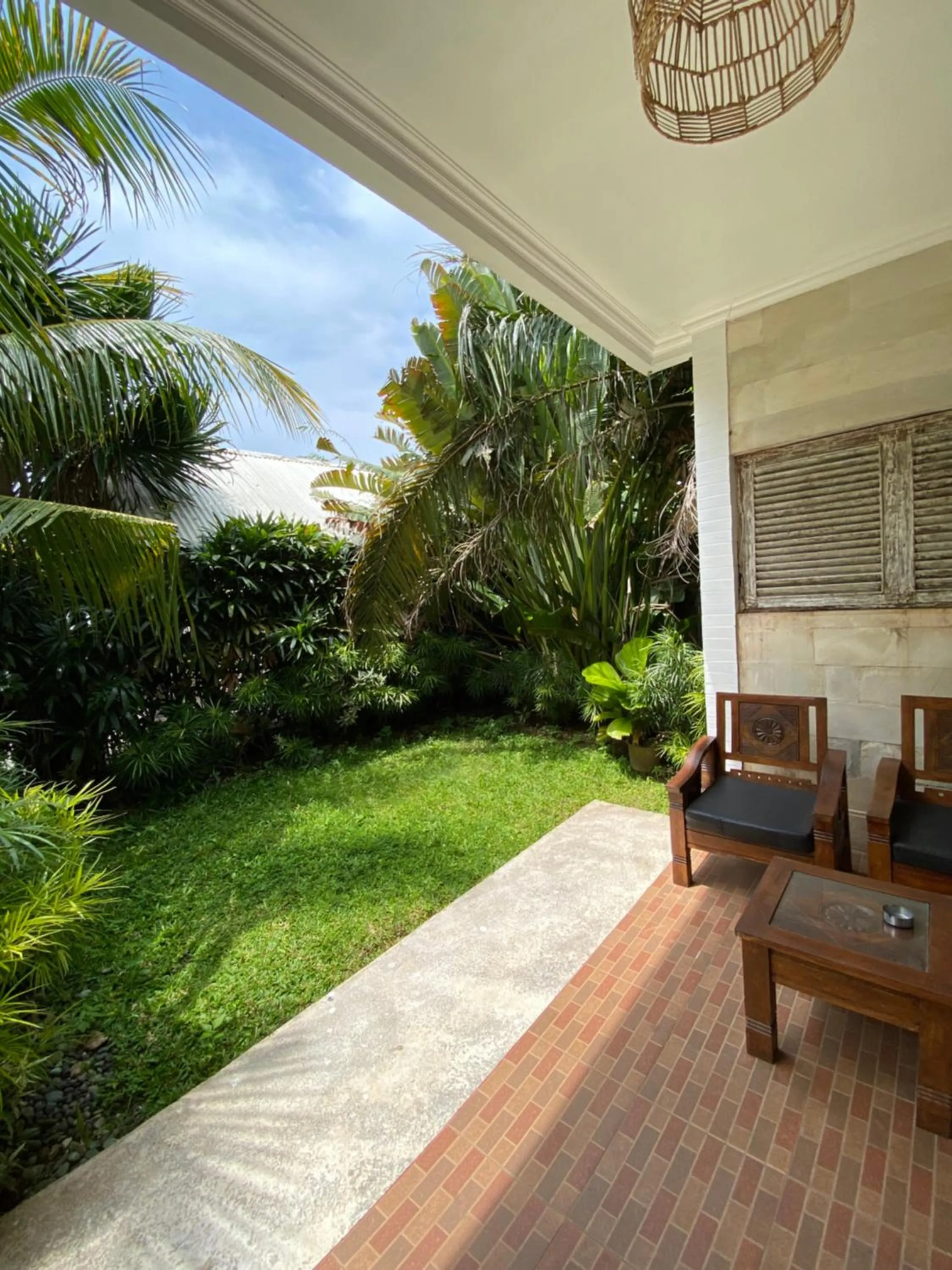 Day in Mangga Wangga Living