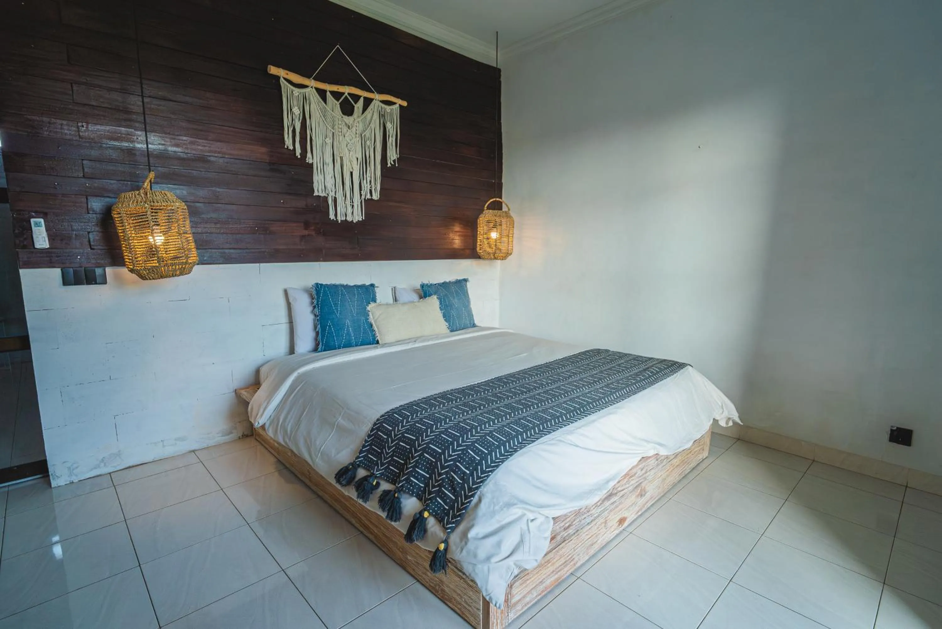 Photo of the whole room, Bed in Mangga Wangga Living