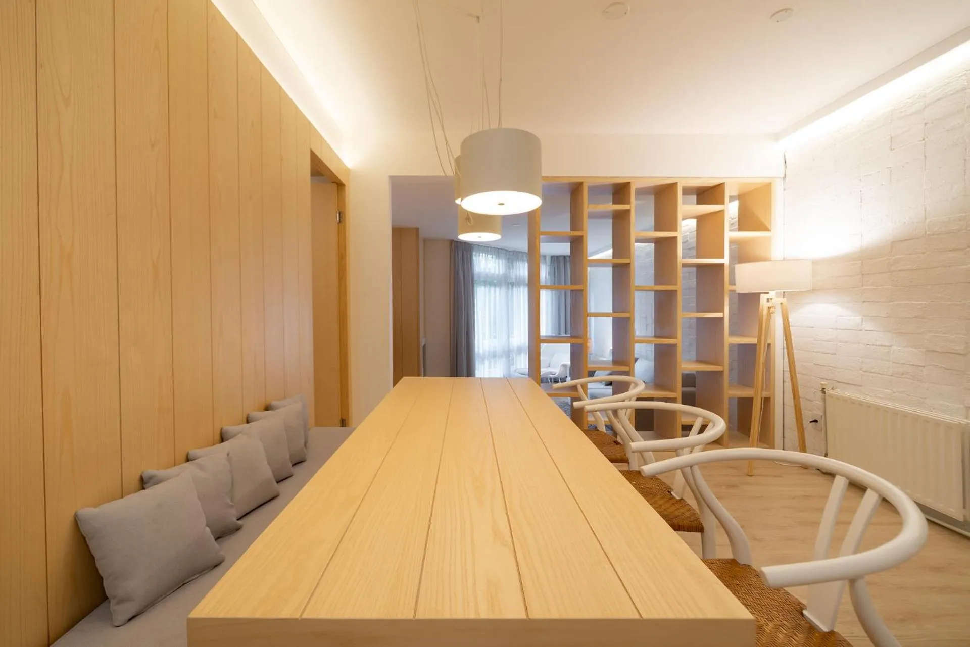 Communal lounge/ TV room in Flat Wish Serrano Hotel