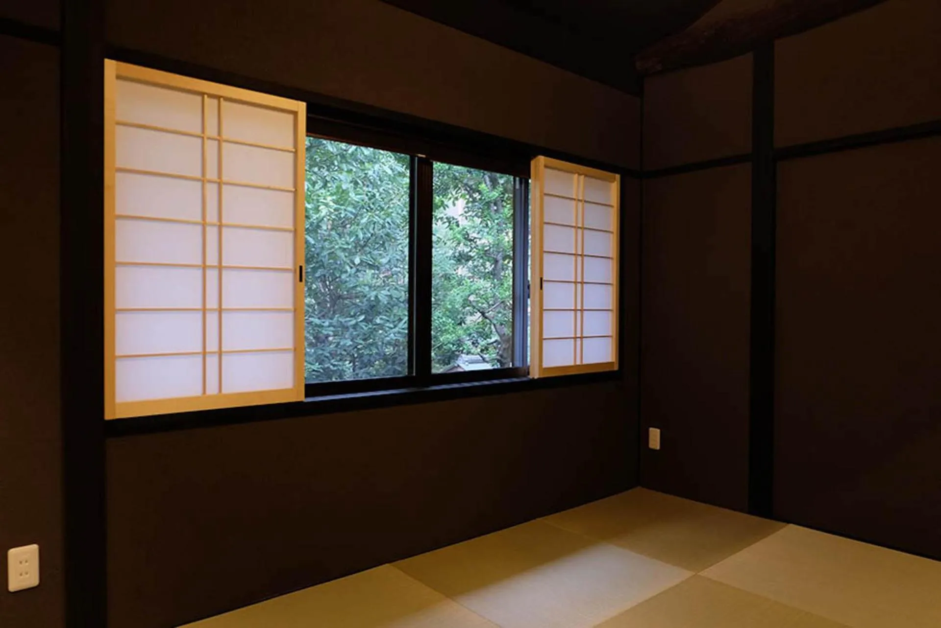 Bedroom, Bed in Reikaku Yasaka