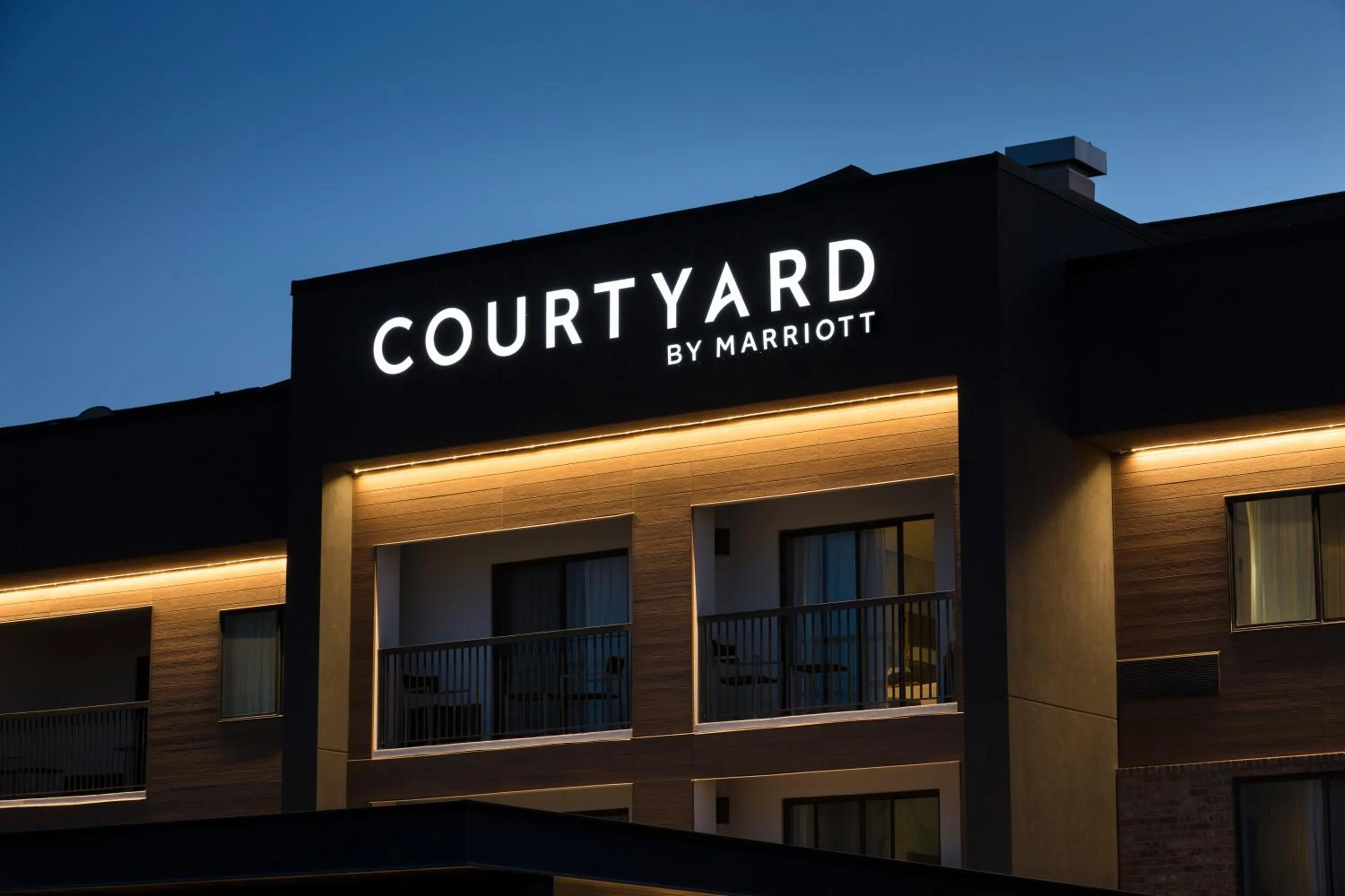 Property building in Courtyard Salt Lake City Layton