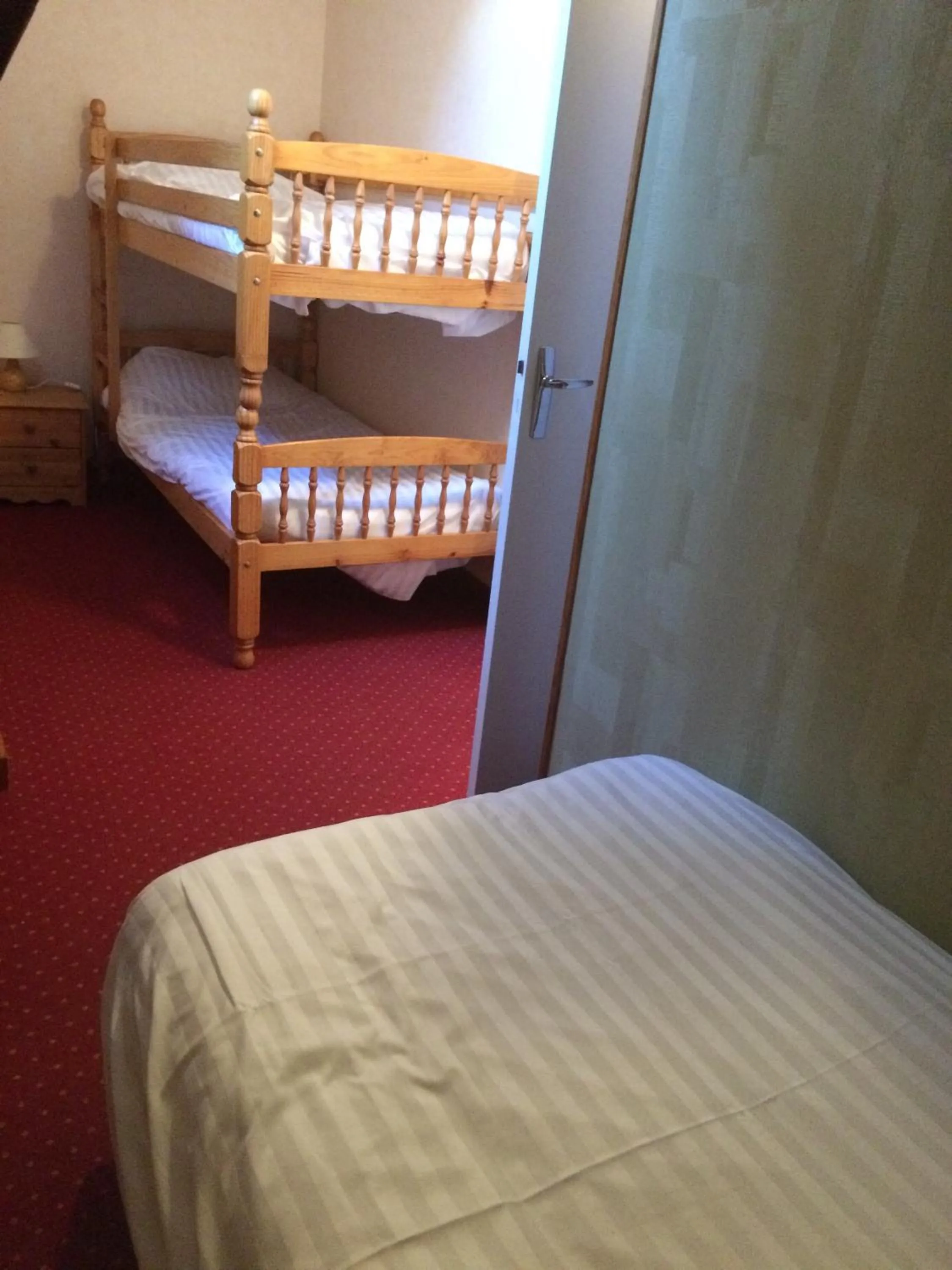 bunk bed, Bed in Auberge de la Petite Ferme, Super-Besse Est, The Originals Relais