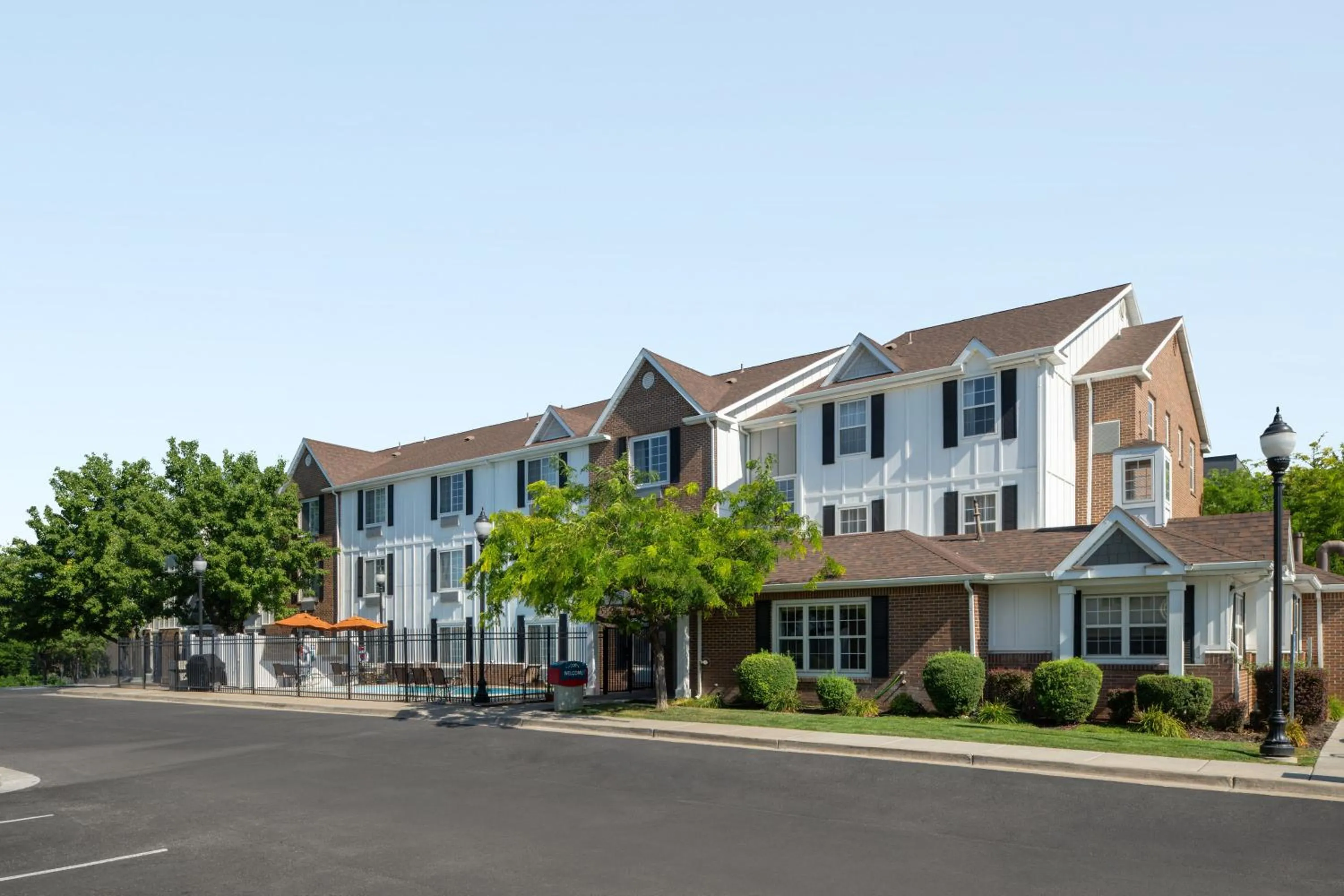 Property building in TownePlace Suites Salt Lake City Layton