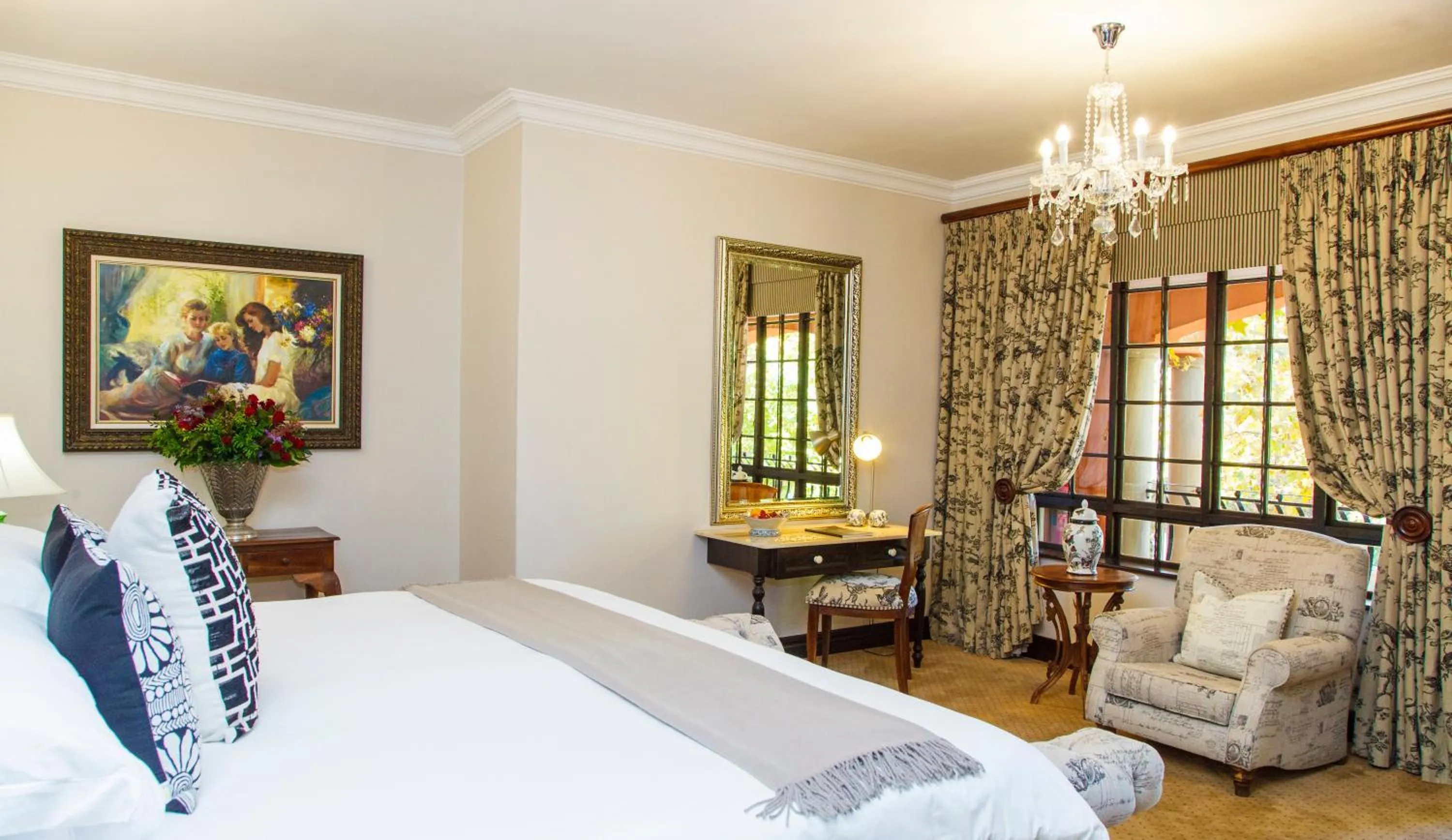 Photo of the whole room, Bed in Ivory Manor Boutique Hotel